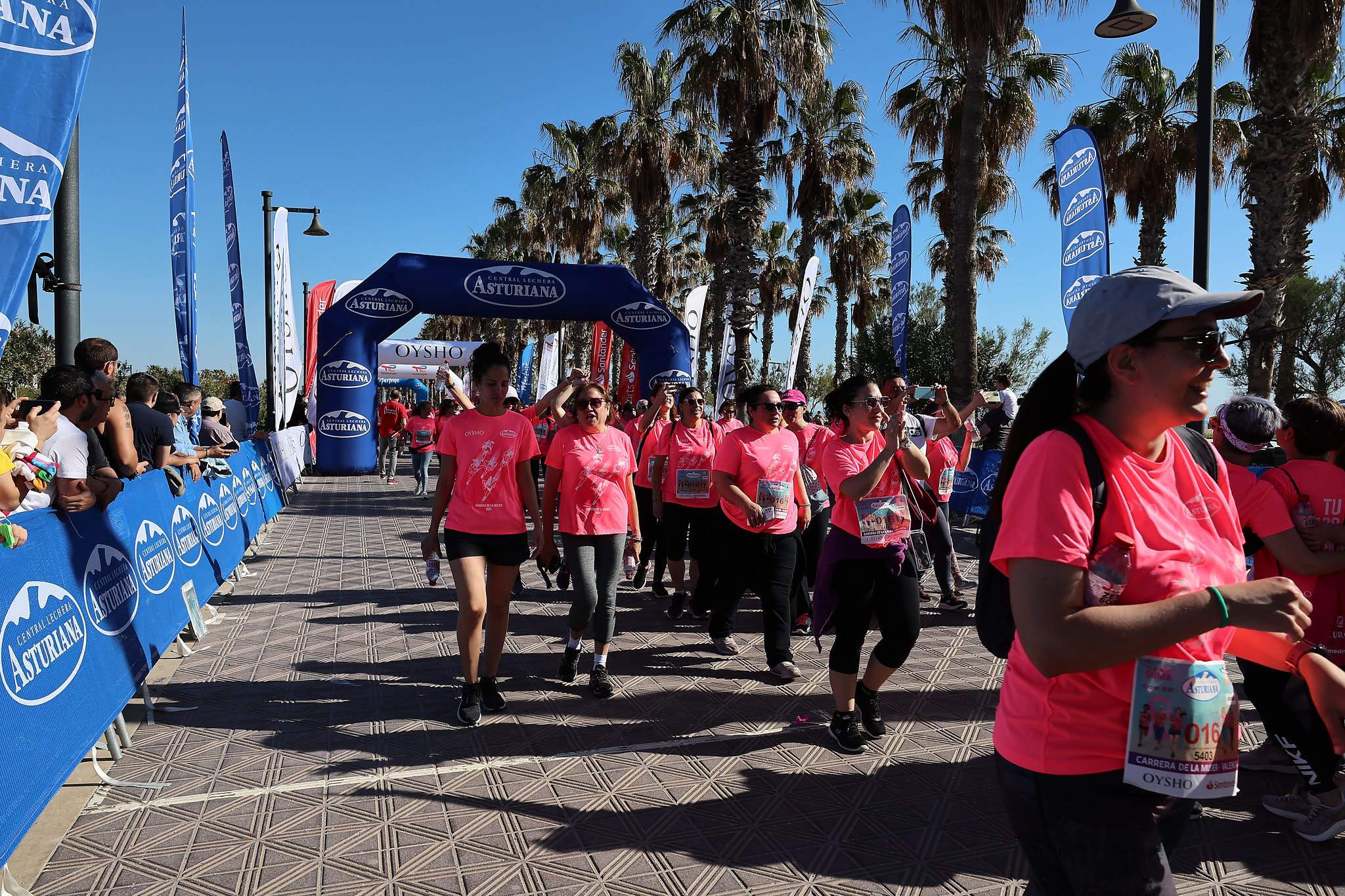 Las mejores fotos de la Carrera de la Mujer Central Lechera Asturiana de Valencia 2024. 1334
