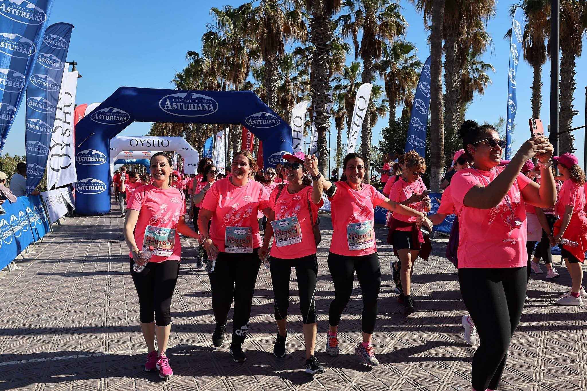 Las mejores fotos de la Carrera de la Mujer Central Lechera Asturiana de Valencia 2024. 1344
