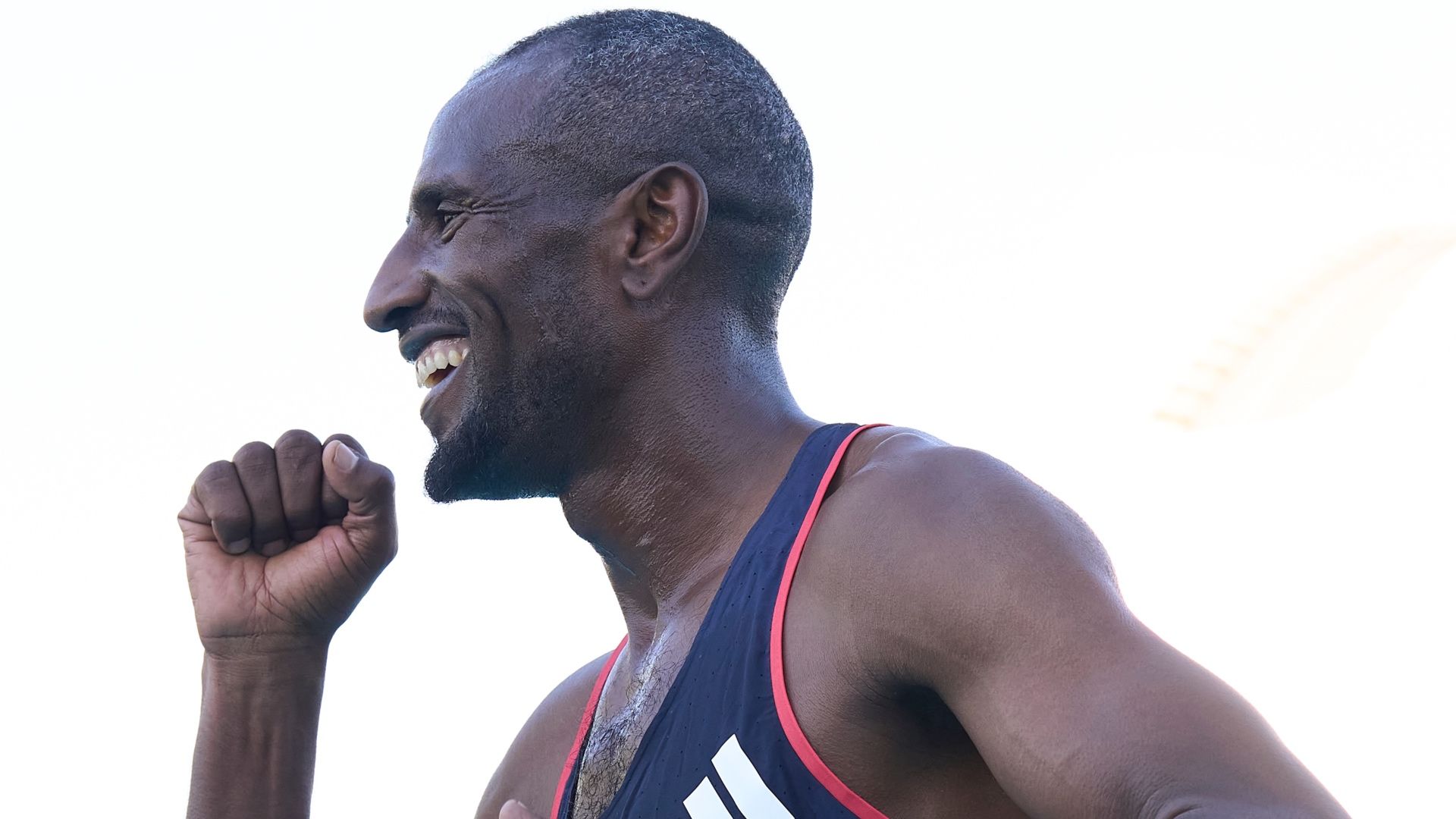 Una imagen de Sisay Lemma en el Maratón de Valencia 2023, prueba que venció antes de hacerlo en Boston. SPORTMEDIA.