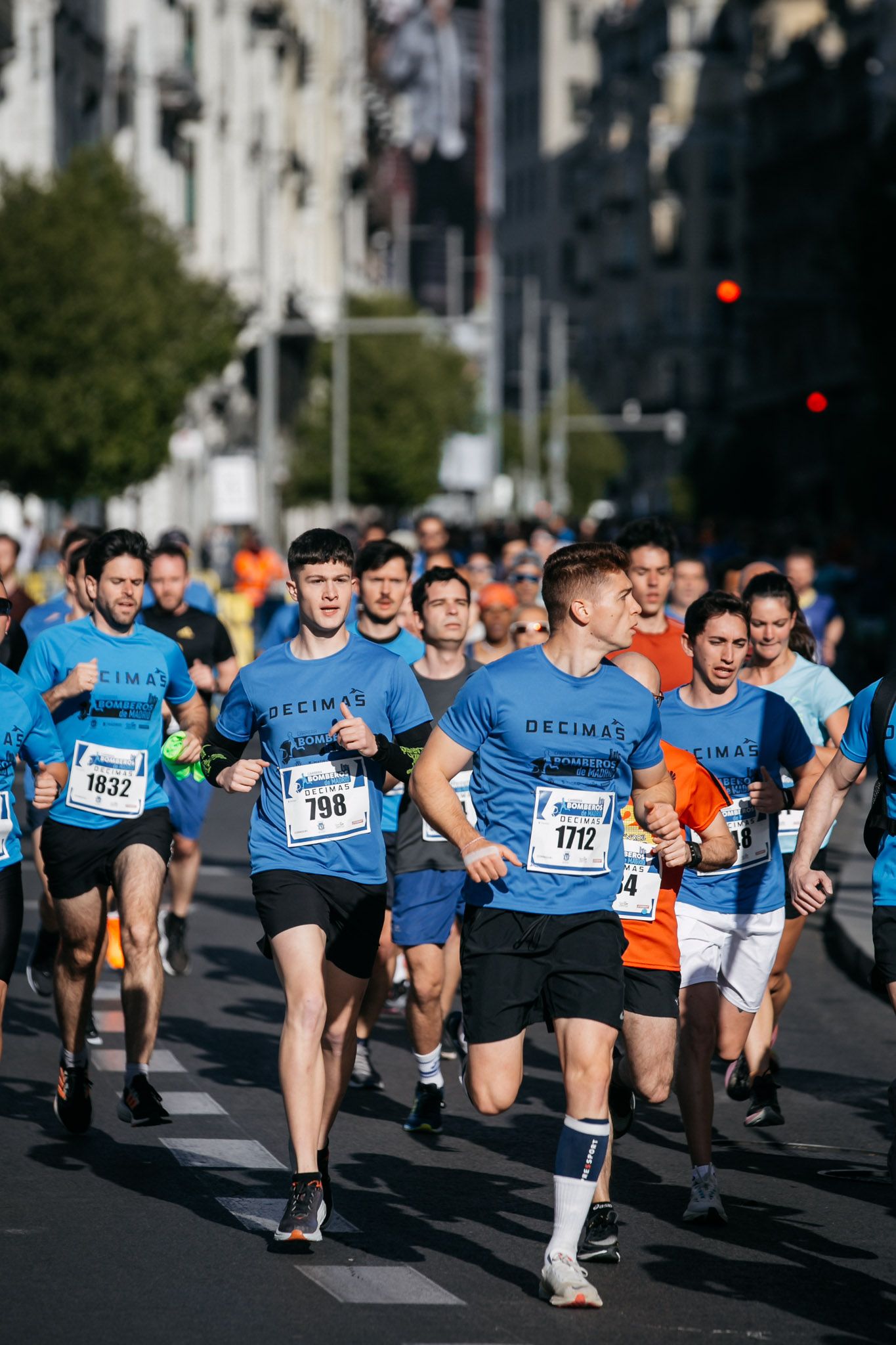Las mejores fotos de la Gran Vía de la Carrera Bomberos de Madrid DÉCIMAS 2024. 44