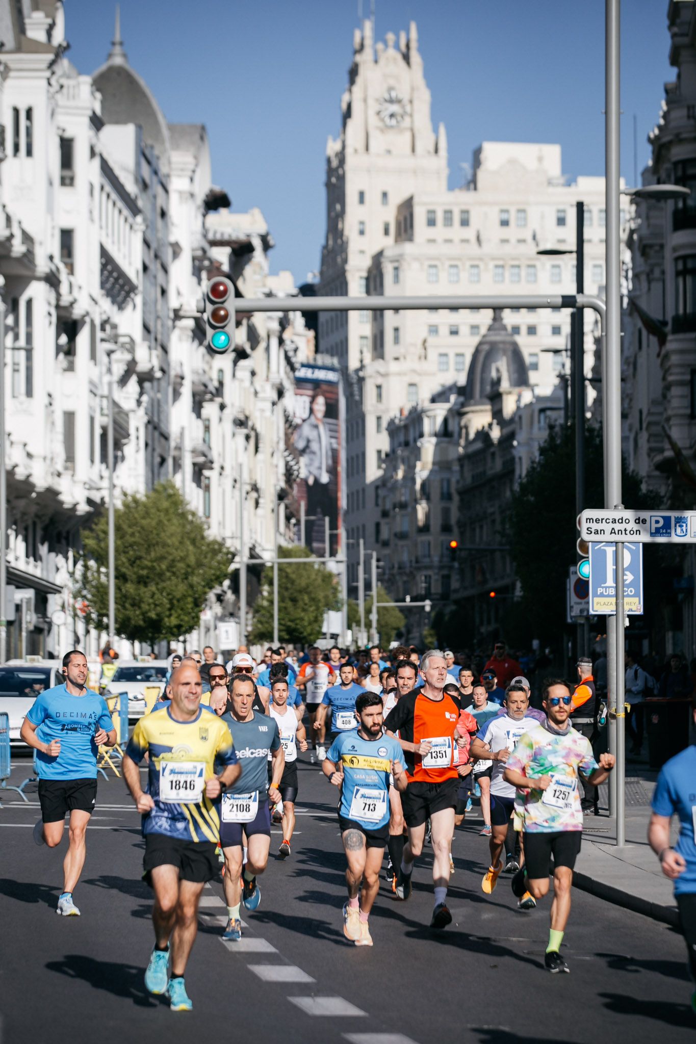 Las mejores fotos de la Gran Vía de la Carrera Bomberos de Madrid DÉCIMAS 2024. 57