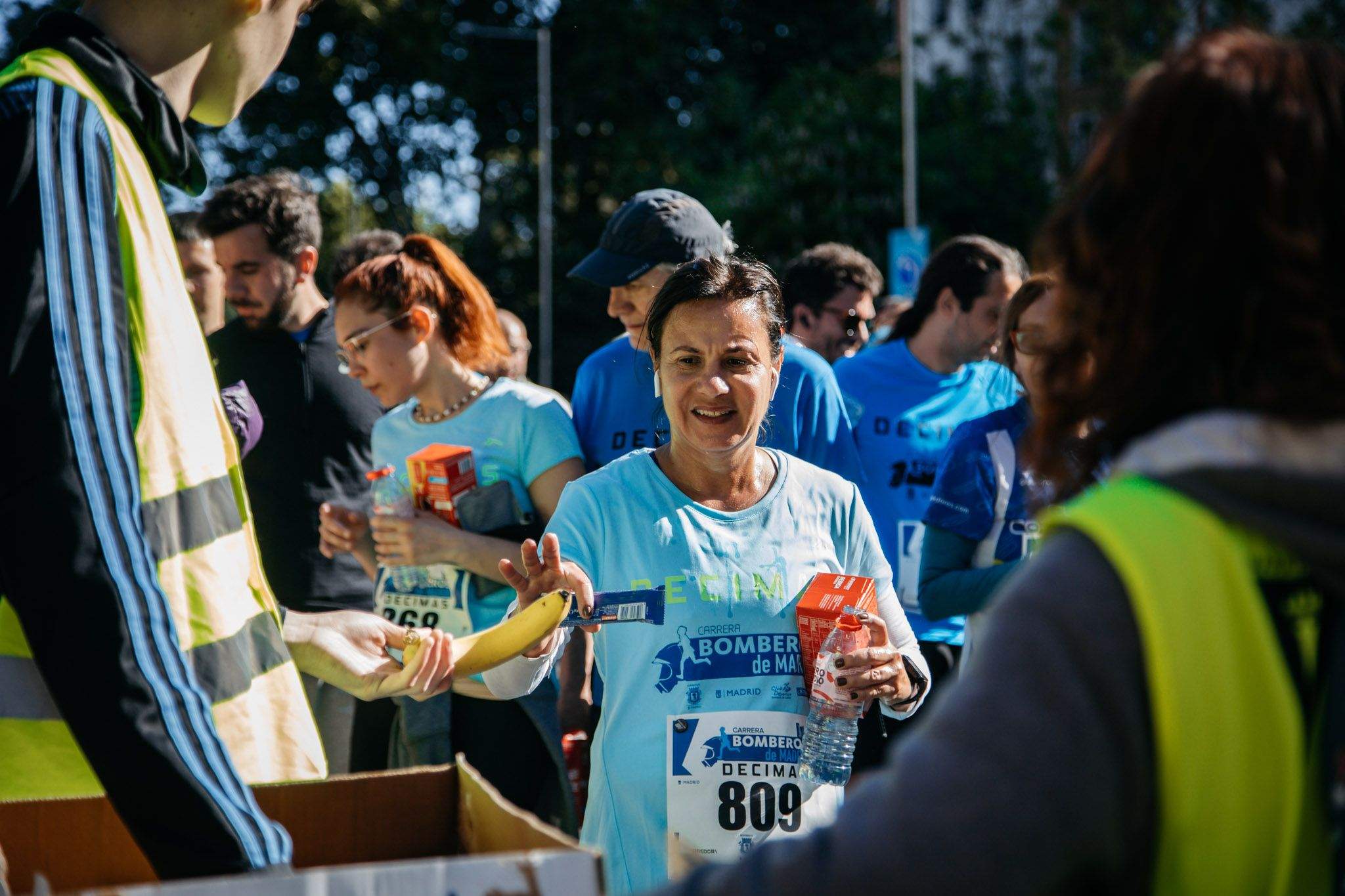 Las mejores fotos del ambiente en la meta de la Carrera Bomberos de Madrid DÉCIMAS 2024. 13