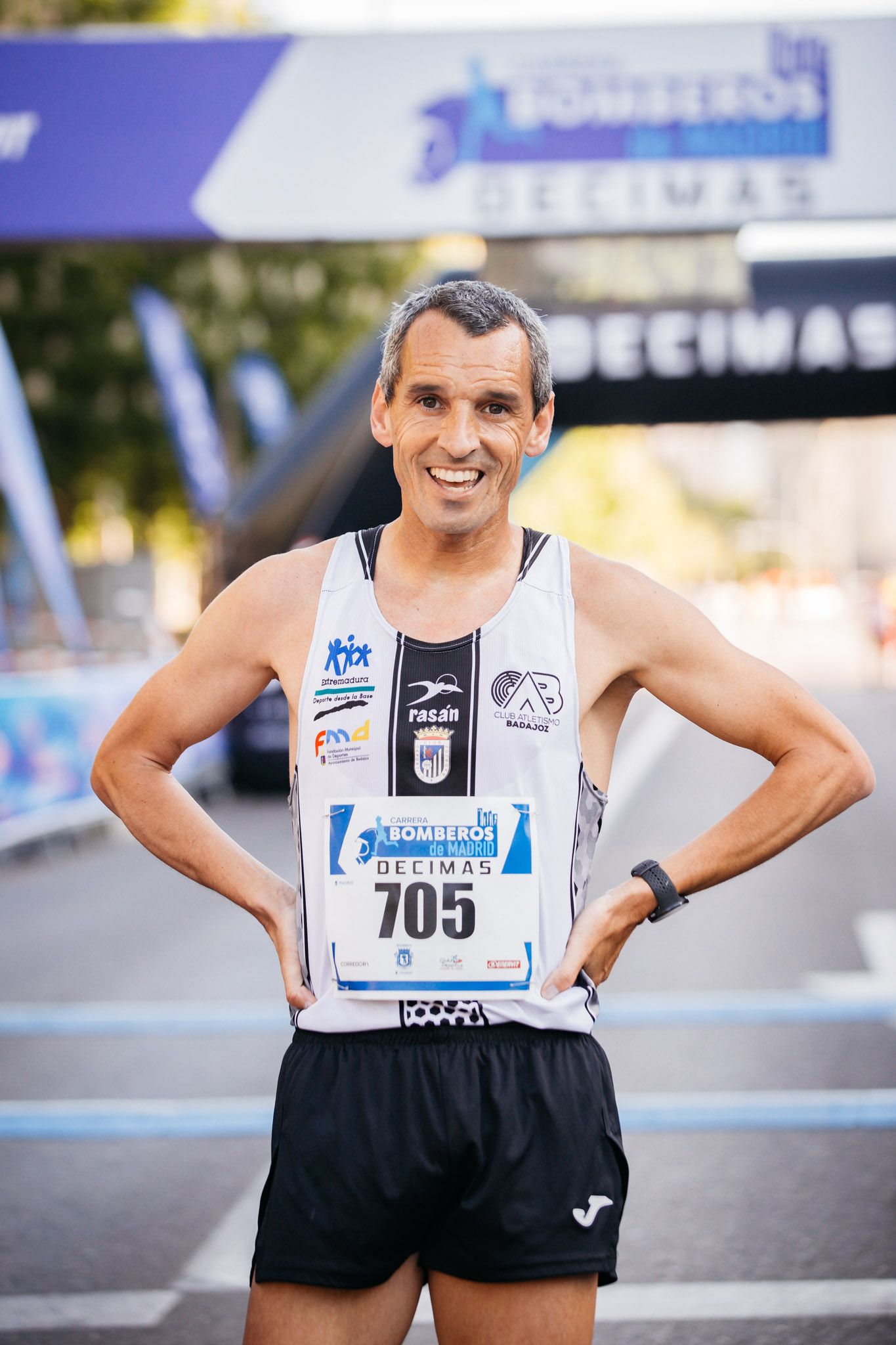 Las mejores fotos de la meta de la Carrera Bomberos de Madrid DÉCIMAS 2024. 59