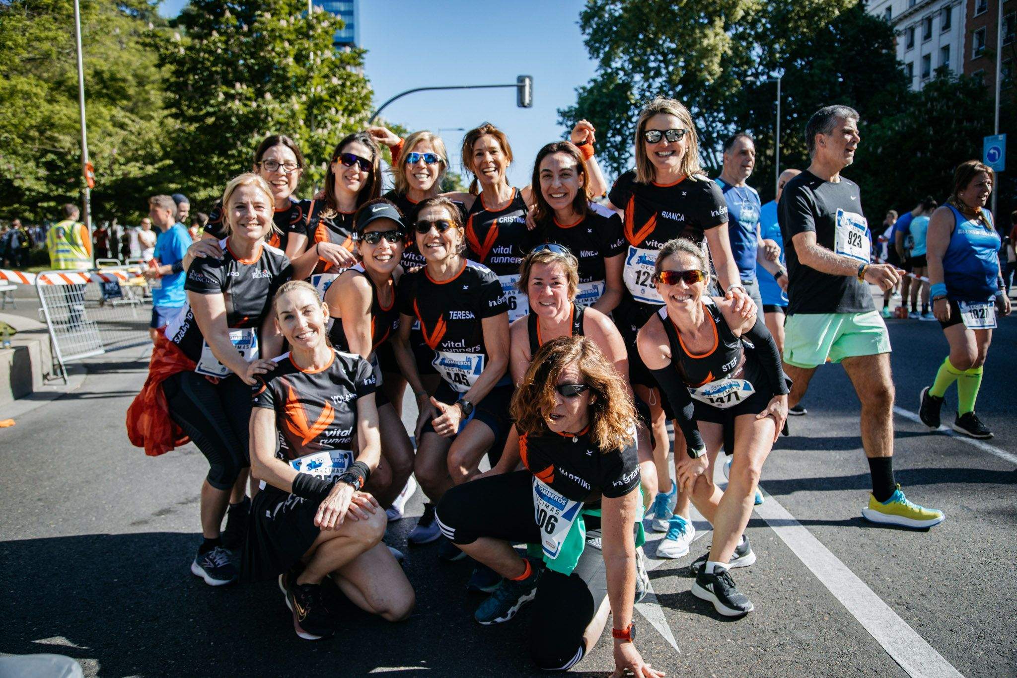 Las mejores fotos del ambiente en la meta de la Carrera Bomberos de Madrid DÉCIMAS 2024. 44