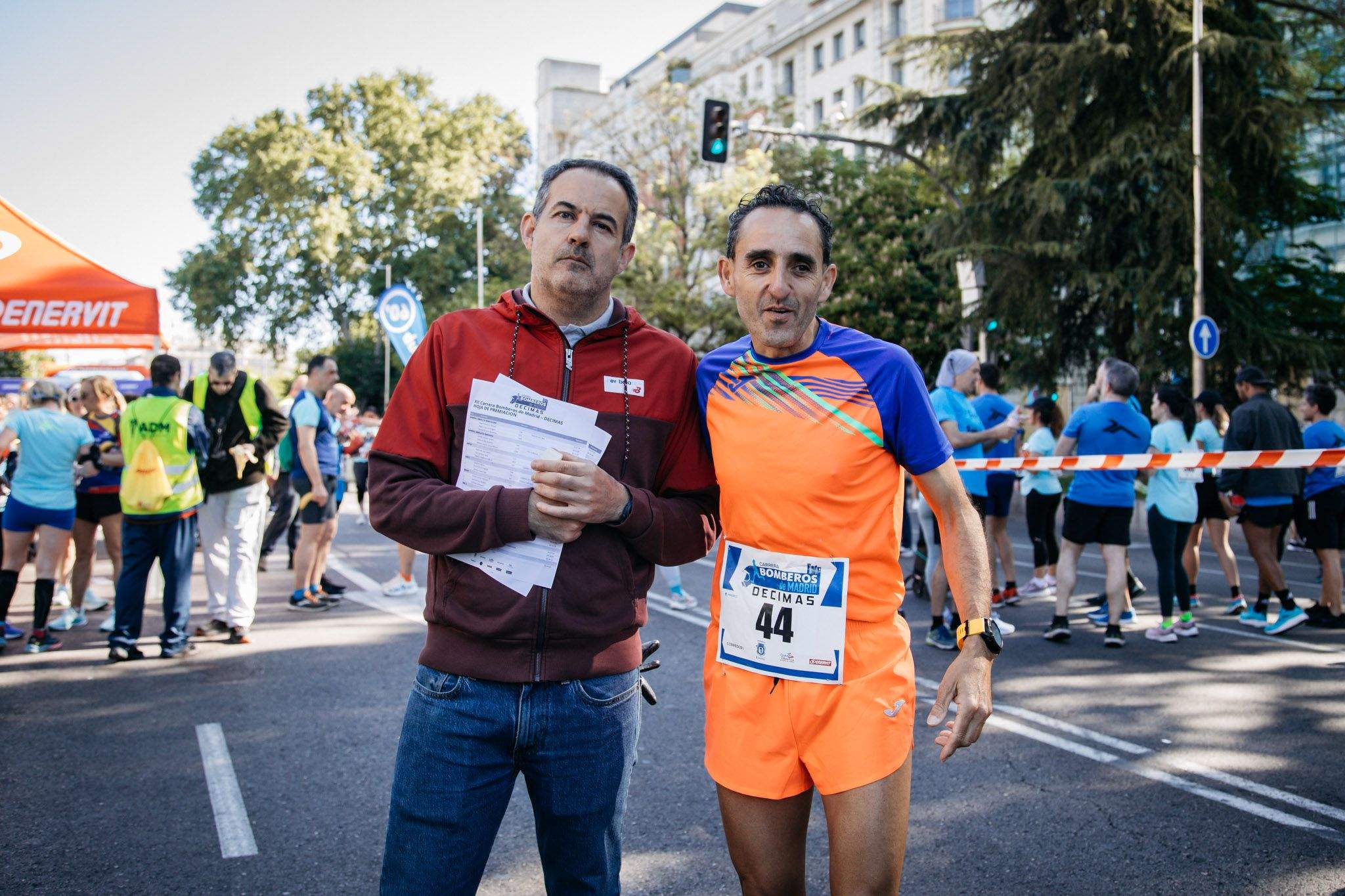 Las mejores fotos del ambiente en la meta de la Carrera Bomberos de Madrid DÉCIMAS 2024. 50