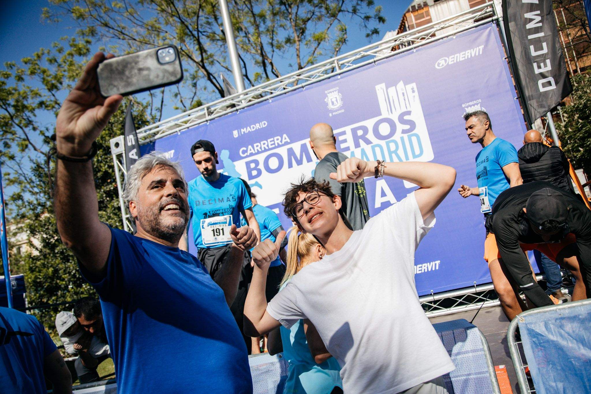 Las mejores fotos del ambiente en la meta de la Carrera Bomberos de Madrid DÉCIMAS 2024. 58