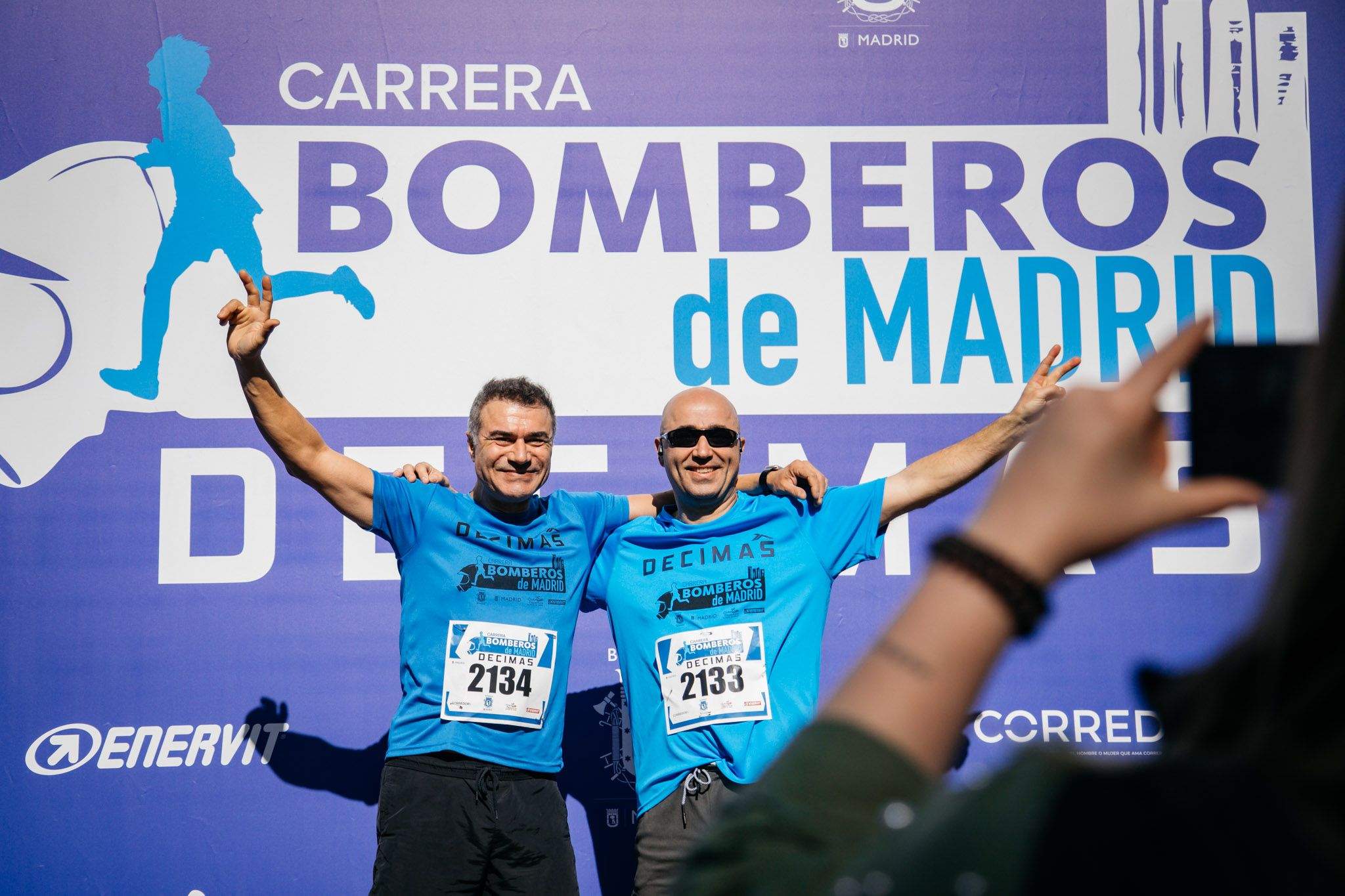 Las mejores fotos del ambiente en la meta de la Carrera Bomberos de Madrid DÉCIMAS 2024. 60