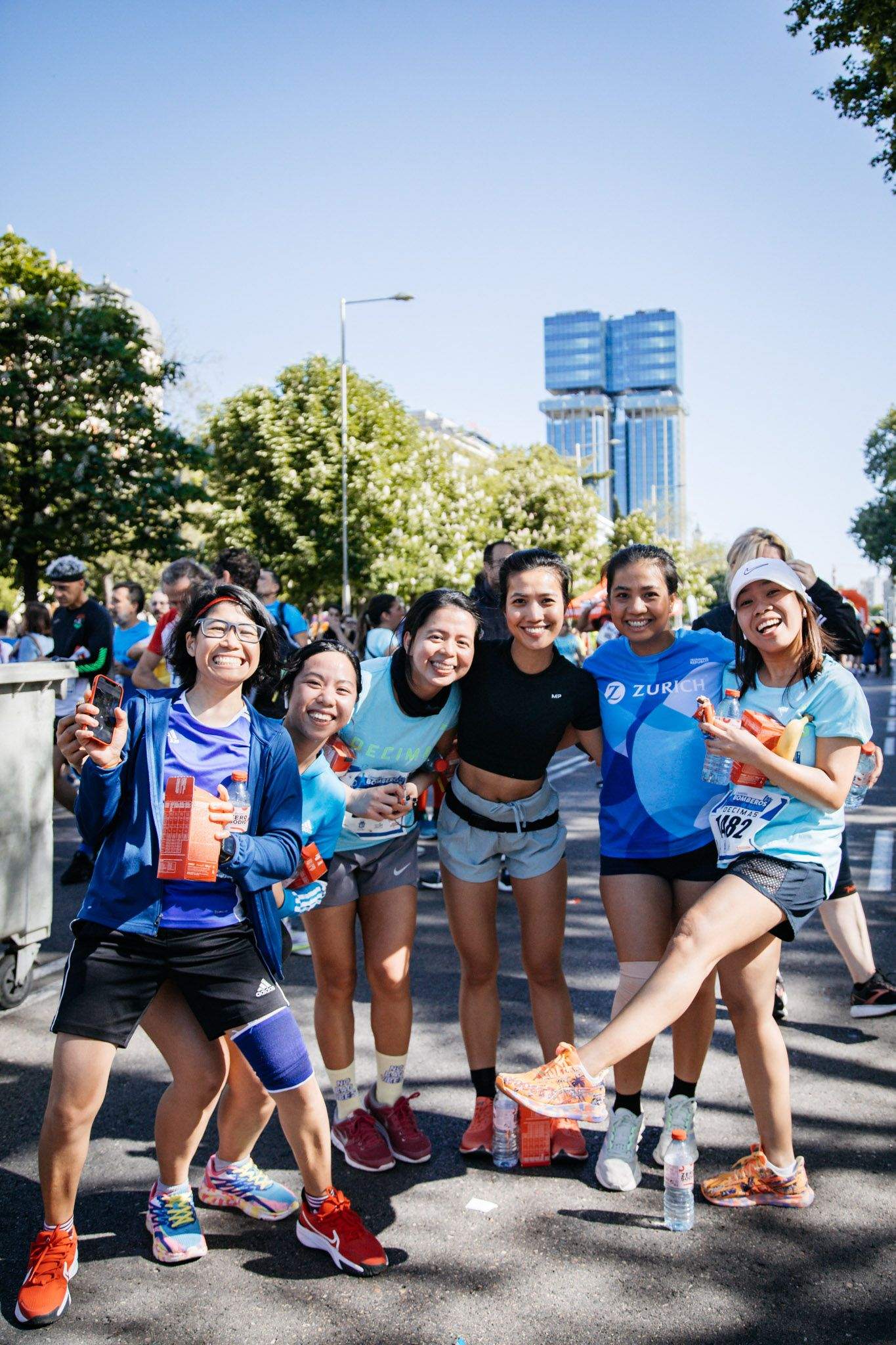 Las mejores fotos del ambiente en la meta de la Carrera Bomberos de Madrid DÉCIMAS 2024. 67