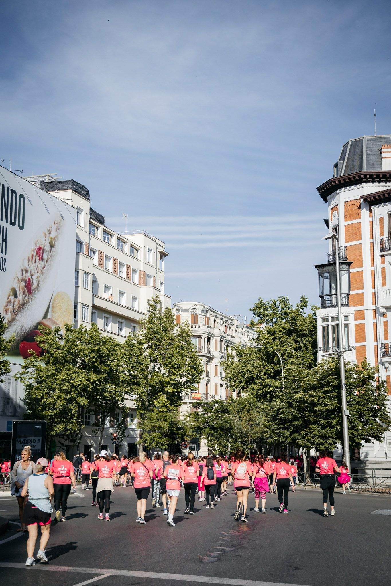Las mejores fotos del ambiente post de la Carrera de la Mujer Central Lechera Asturiana de Madrid 2024. 36