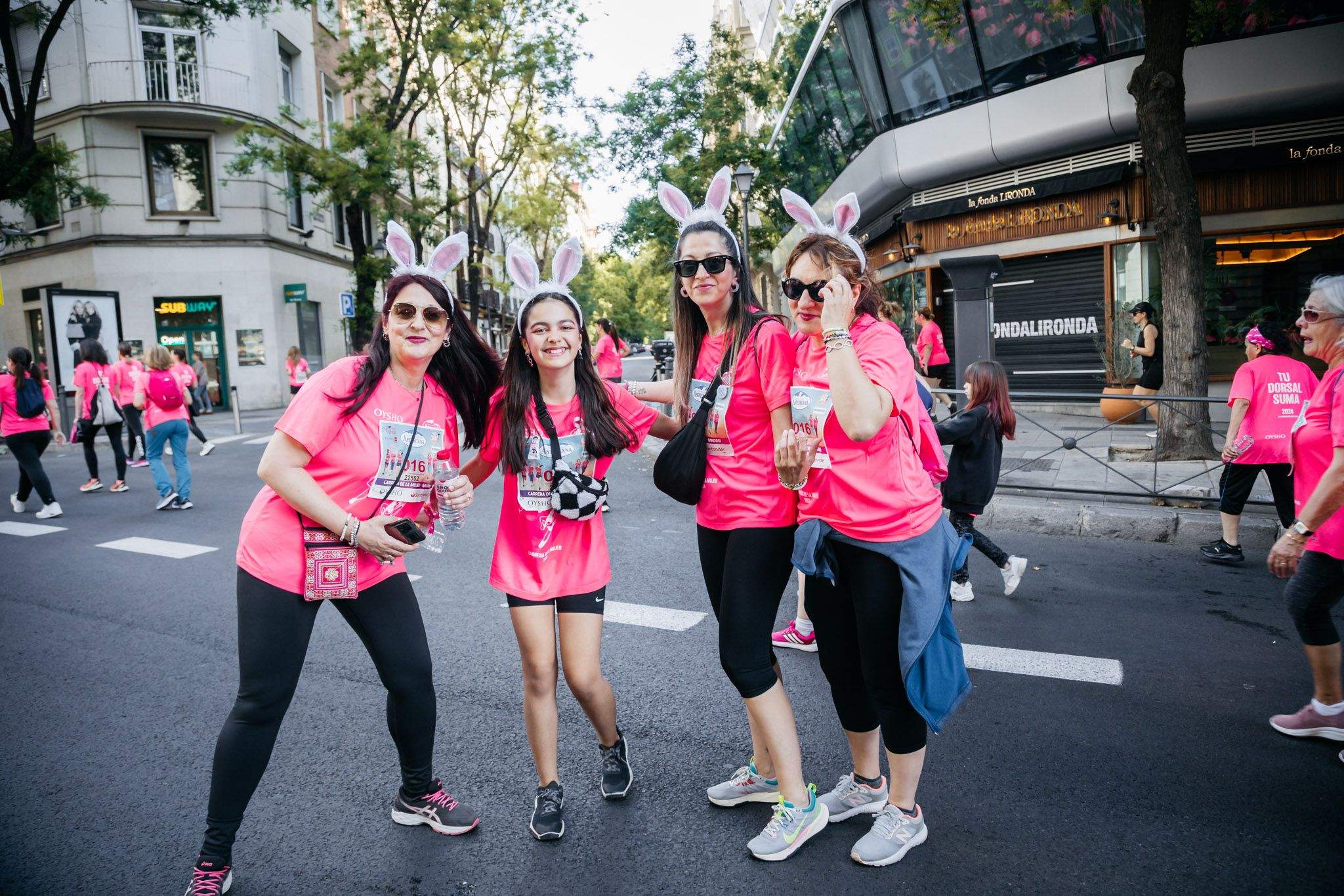 Las mejores fotos del ambiente post de la Carrera de la Mujer Central Lechera Asturiana de Madrid 2024. 65
