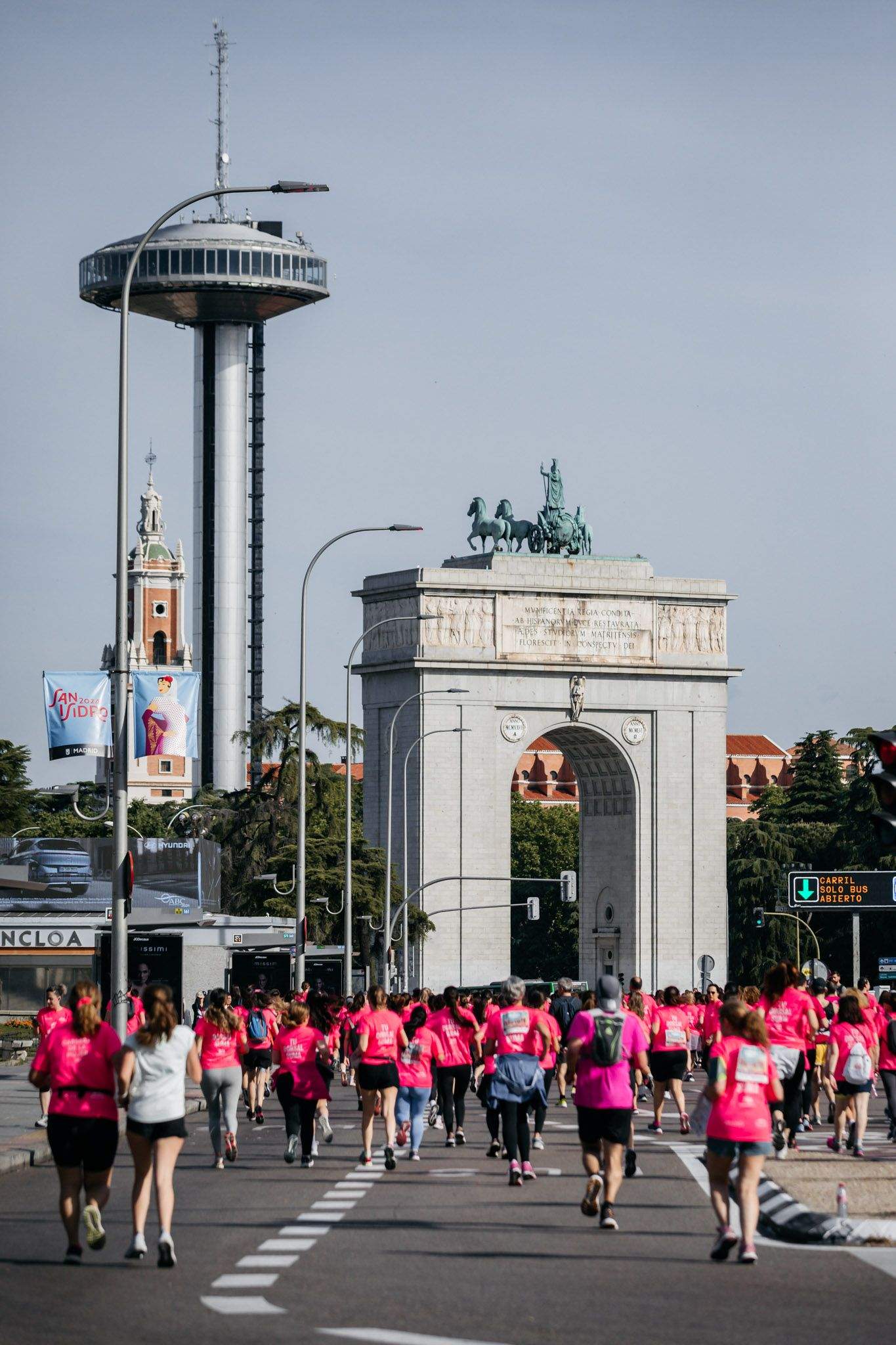 Las mejores fotos del ambiente post de la Carrera de la Mujer Central Lechera Asturiana de Madrid 2024. 106