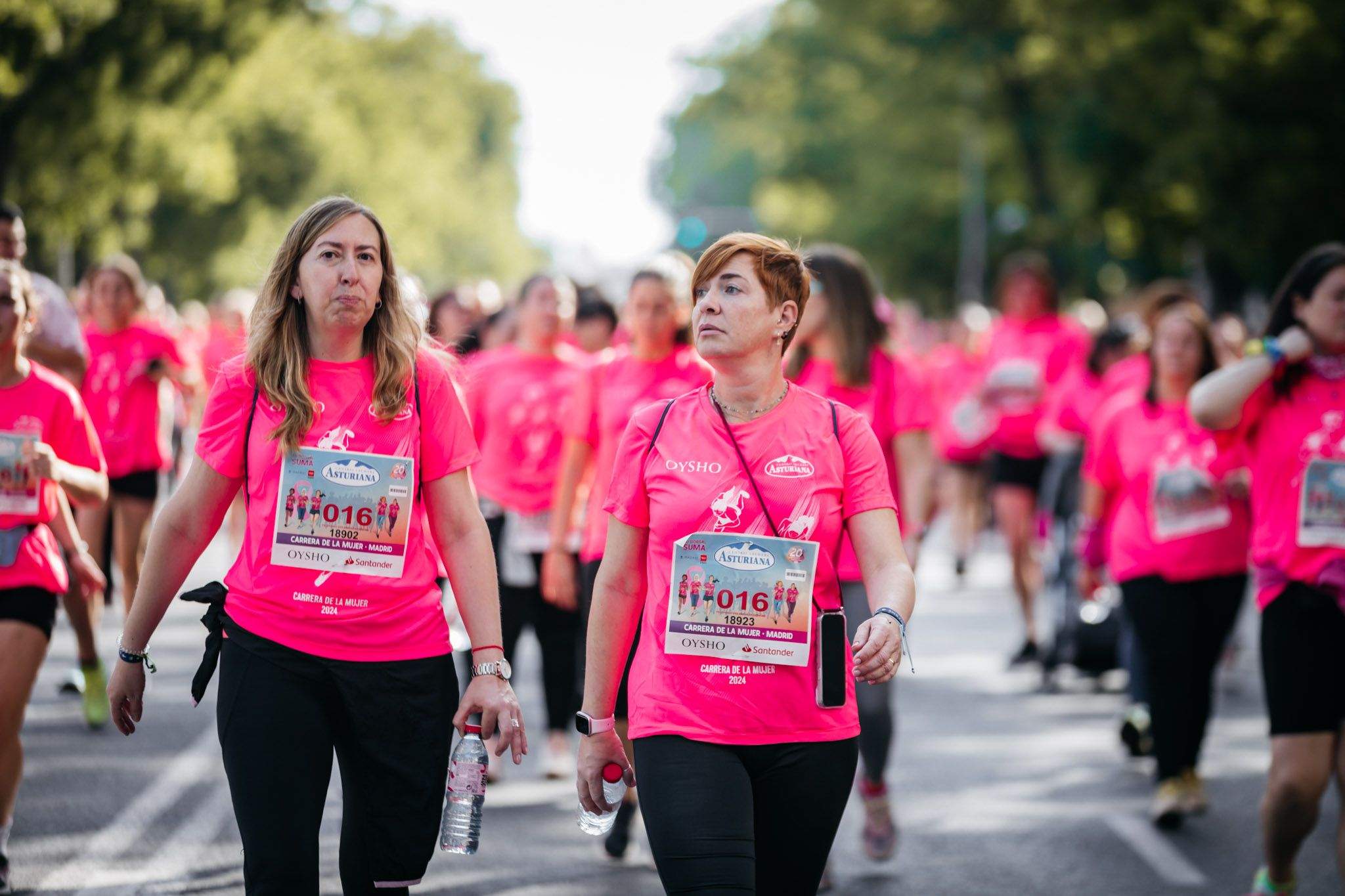 Las mejores fotos del ambiente post de la Carrera de la Mujer Central Lechera Asturiana de Madrid 2024. 112