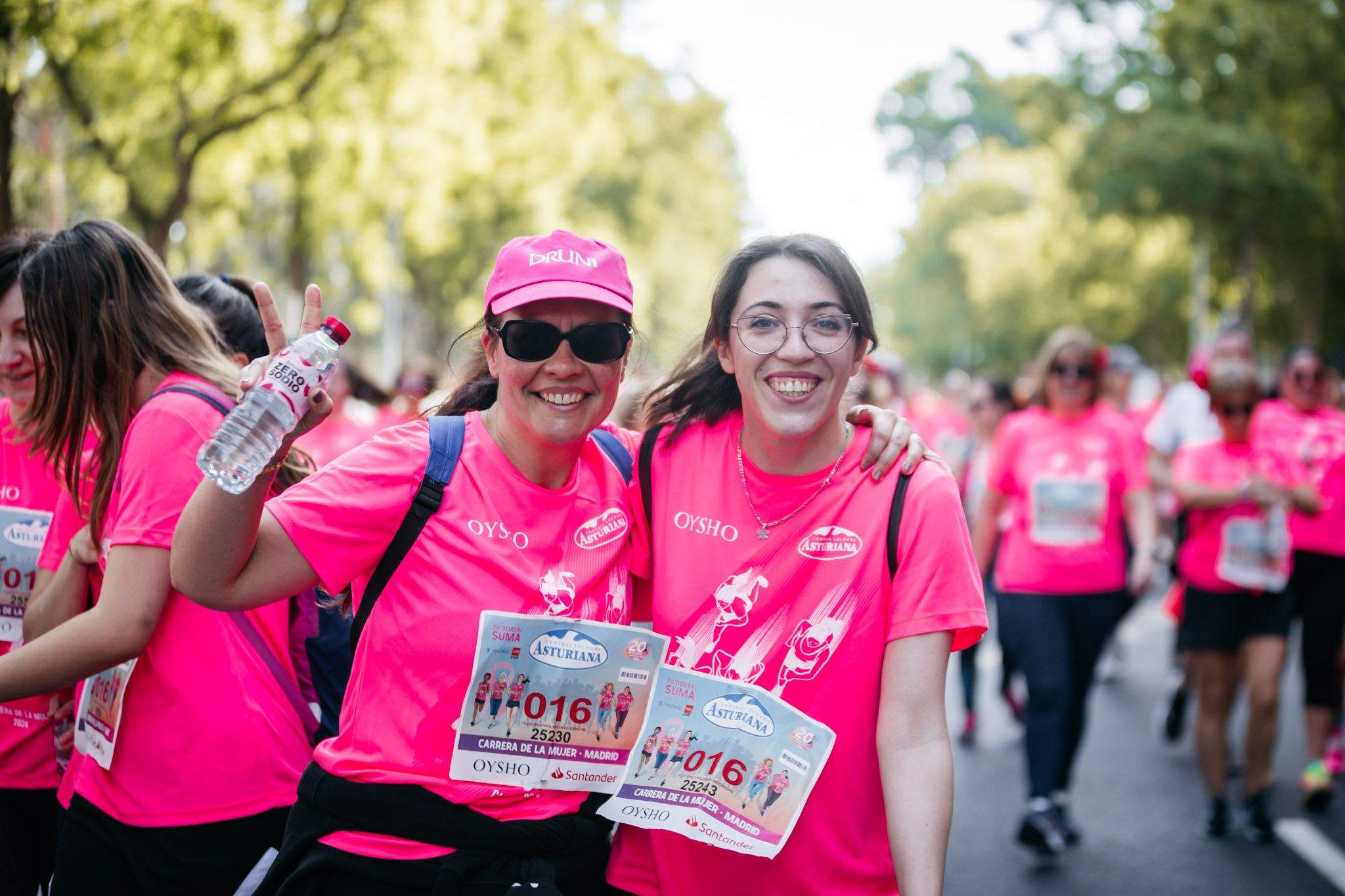 Las mejores fotos del ambiente post de la Carrera de la Mujer Central Lechera Asturiana de Madrid 2024. 132