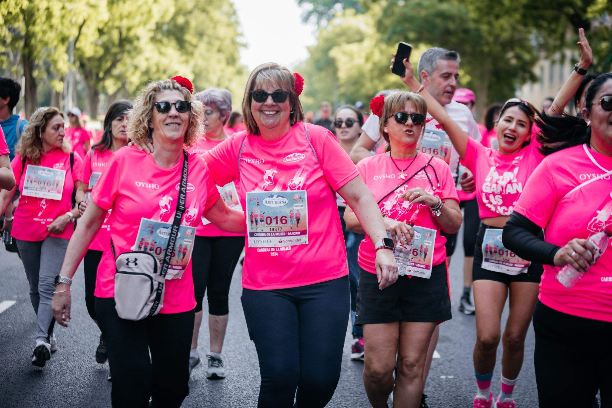 Las mejores fotos del ambiente post de la Carrera de la Mujer Central Lechera Asturiana de Madrid 2024. 133