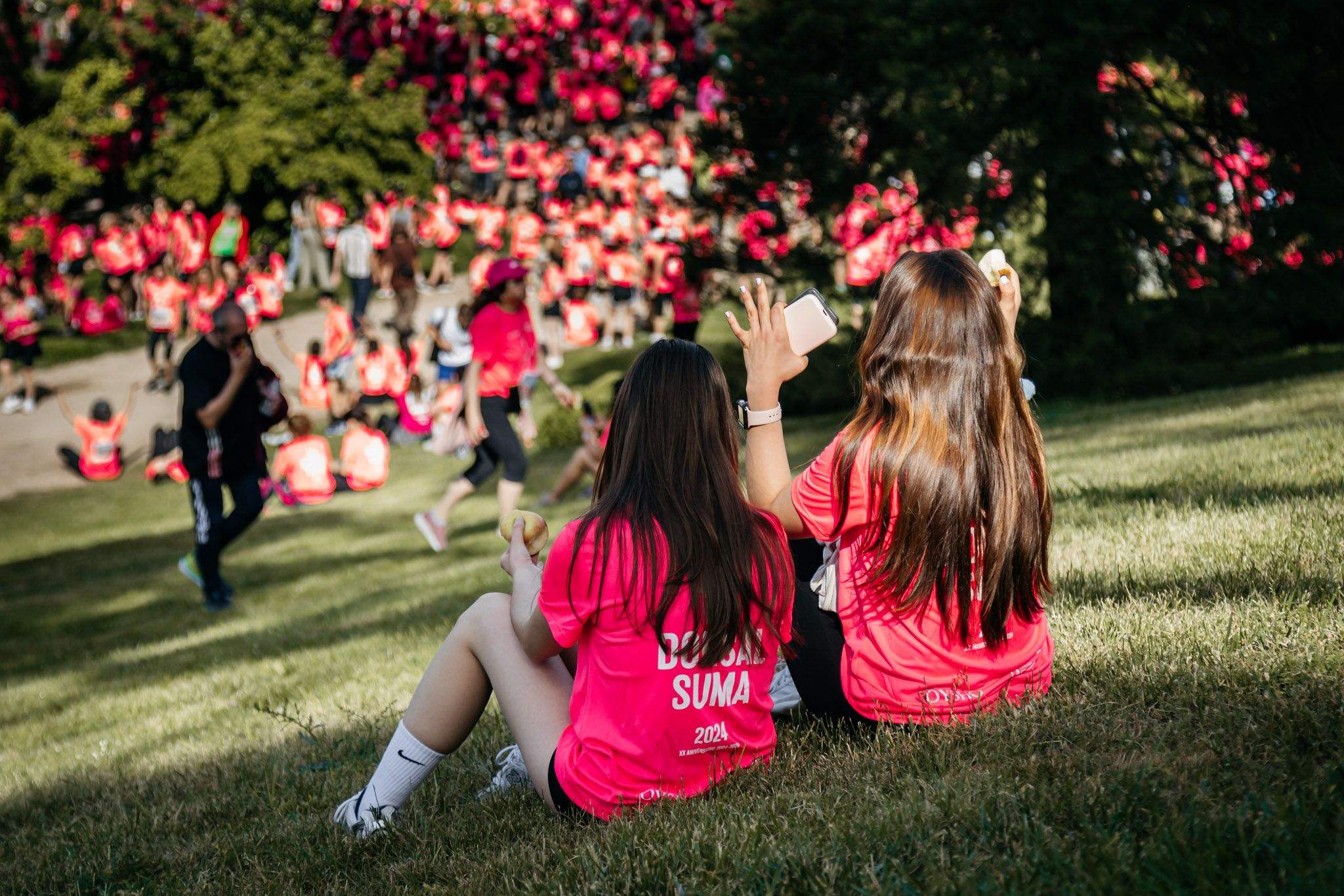 Las mejores fotos del ambiente post de la Carrera de la Mujer Central Lechera Asturiana de Madrid 2024. 161