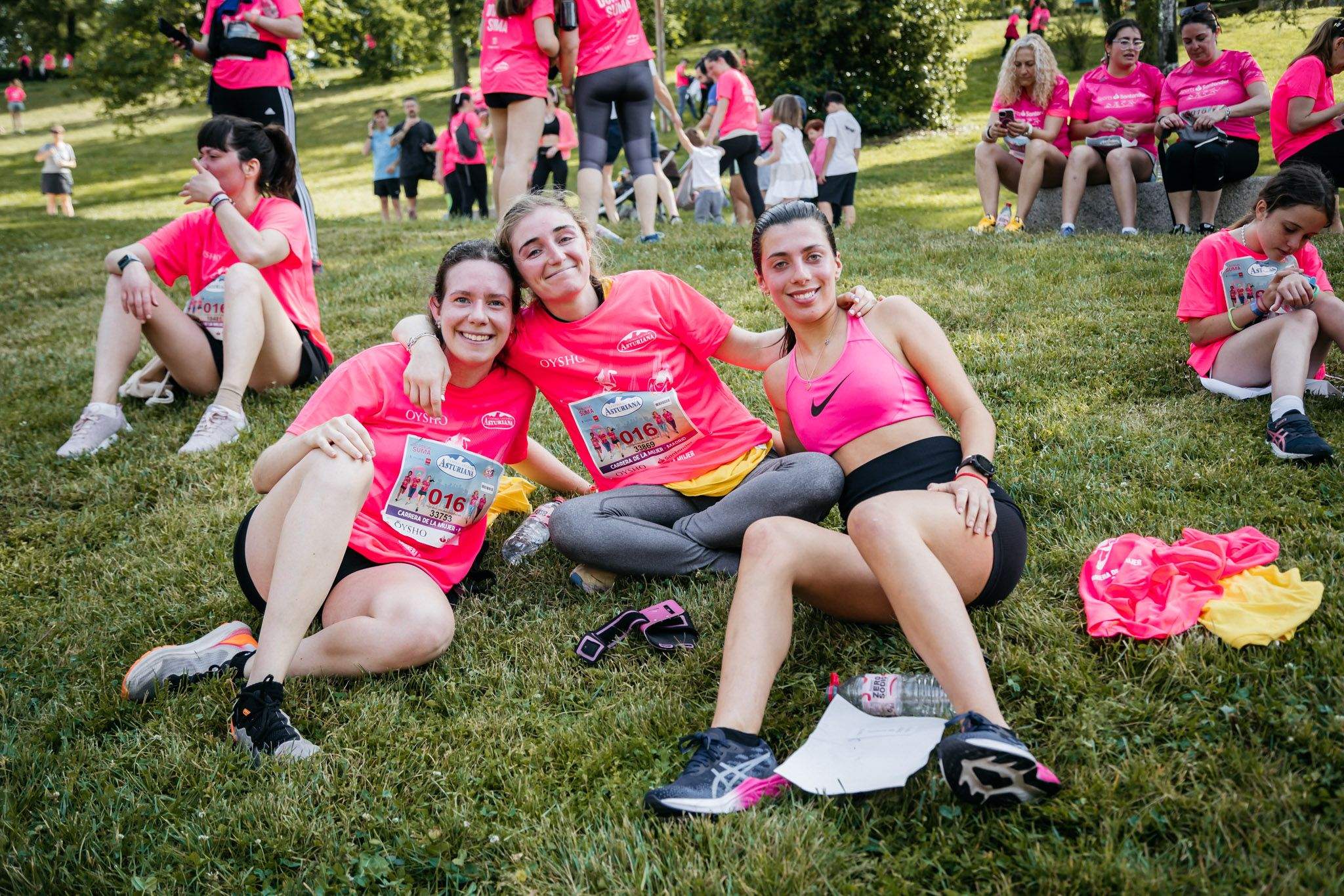 Las mejores fotos del ambiente post de la Carrera de la Mujer Central Lechera Asturiana de Madrid 2024. 172