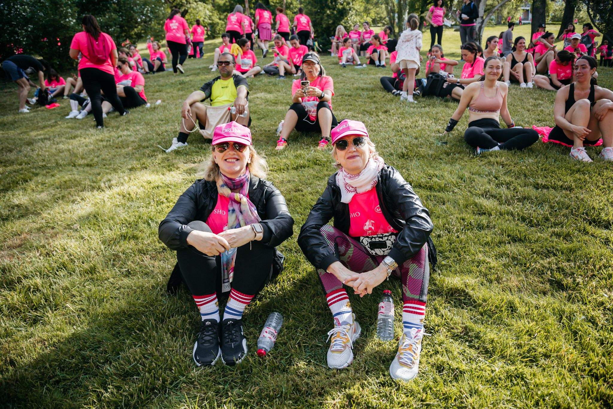 Las mejores fotos del ambiente post de la Carrera de la Mujer Central Lechera Asturiana de Madrid 2024. 174