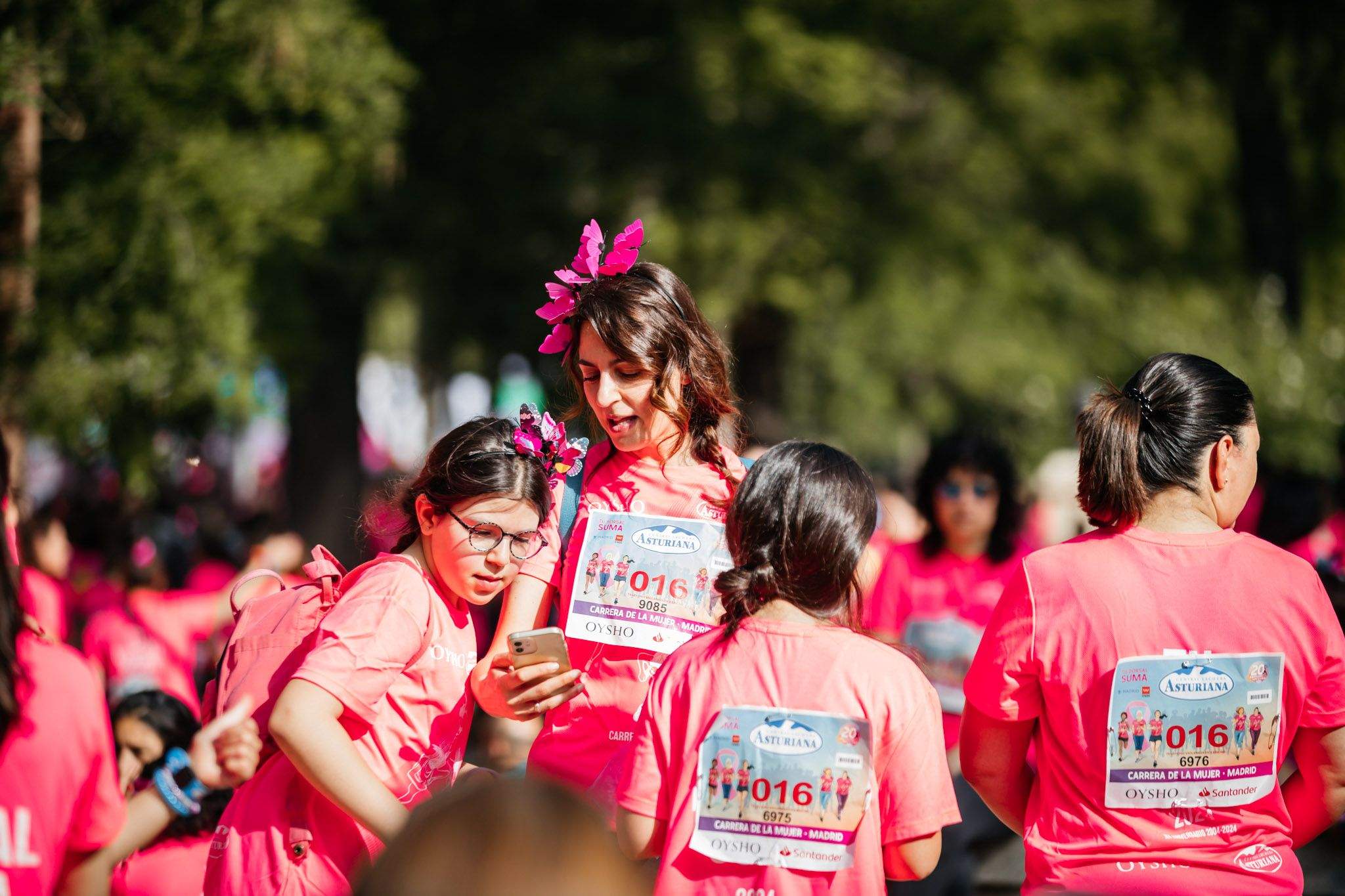 Las mejores fotos del ambiente post de la Carrera de la Mujer Central Lechera Asturiana de Madrid 2024. 177
