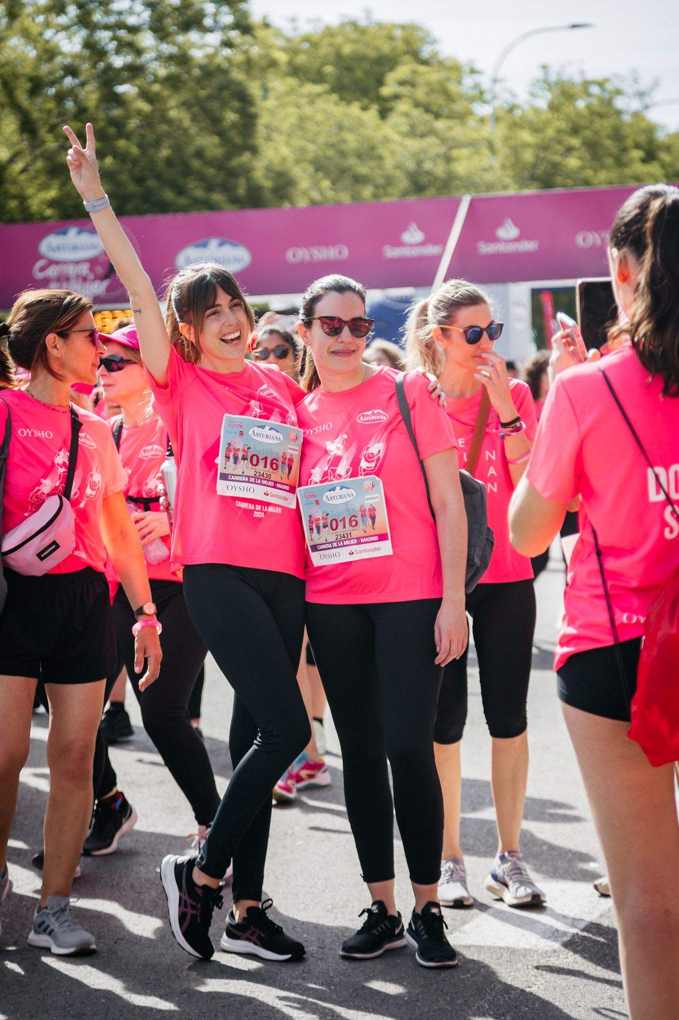 Las mejores fotos del ambiente post de la Carrera de la Mujer Central Lechera Asturiana de Madrid 2024. 197