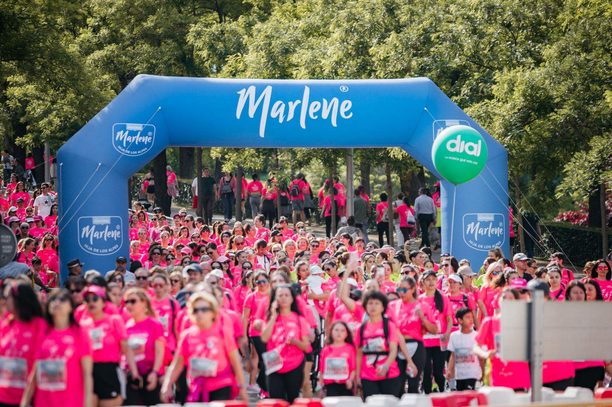 Las mejores fotos del ambiente post de la Carrera de la Mujer Central Lechera Asturiana de Madrid 2024. 223