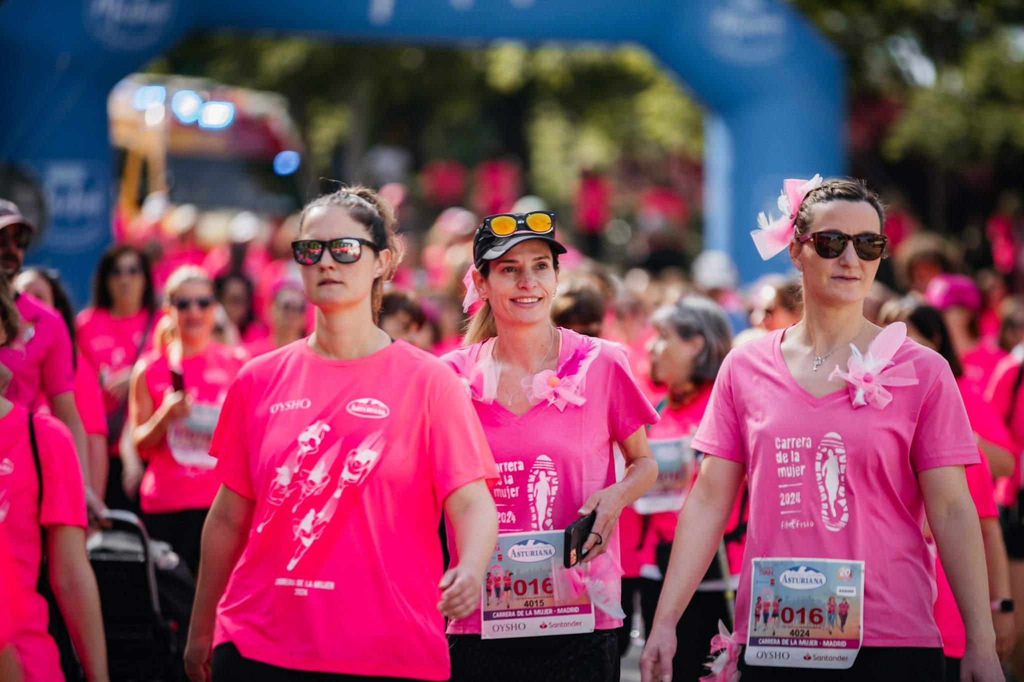 Las mejores fotos del ambiente post de la Carrera de la Mujer Central Lechera Asturiana de Madrid 2024. 228
