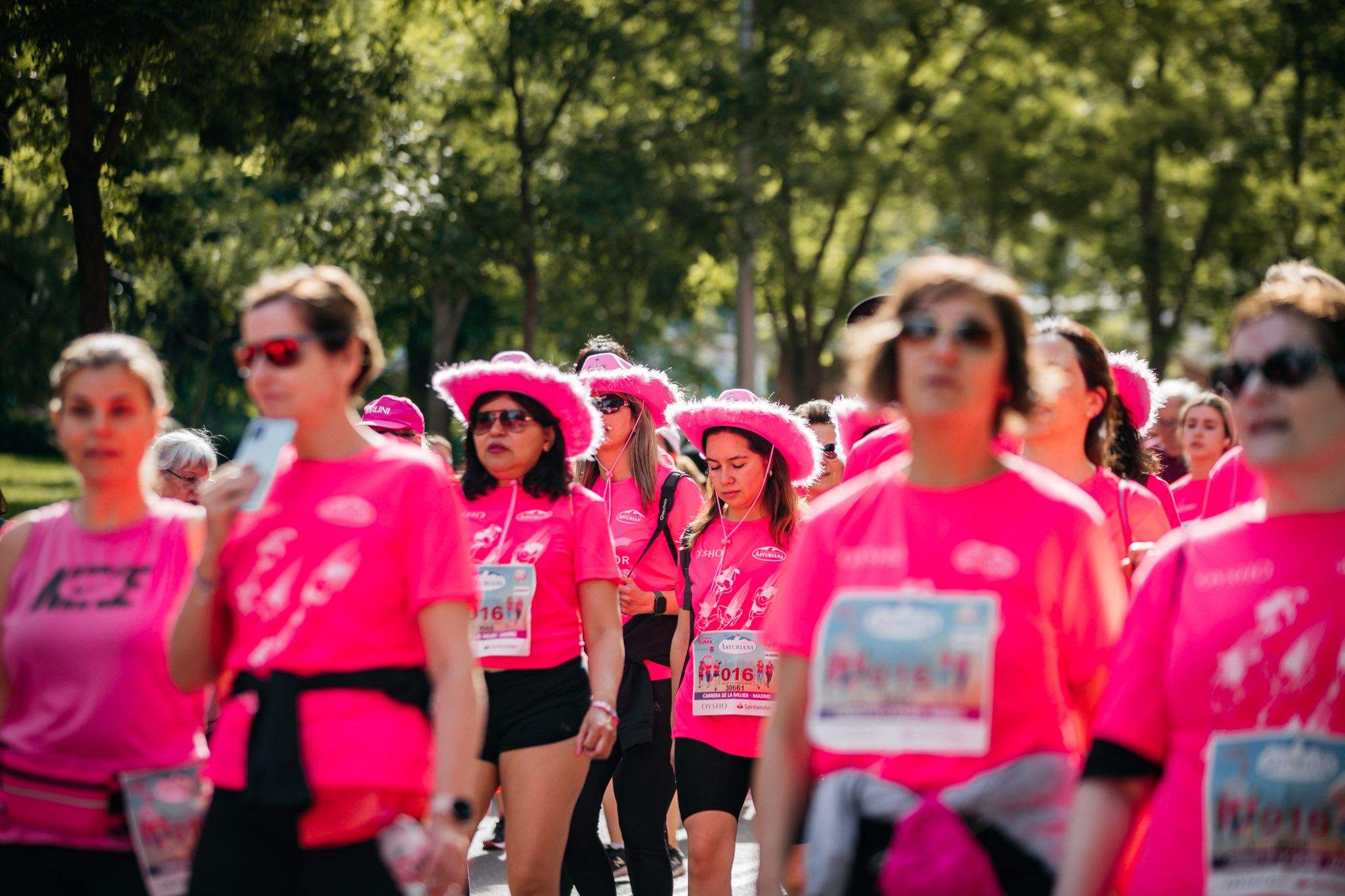 Las mejores fotos del ambiente post de la Carrera de la Mujer Central Lechera Asturiana de Madrid 2024. 238