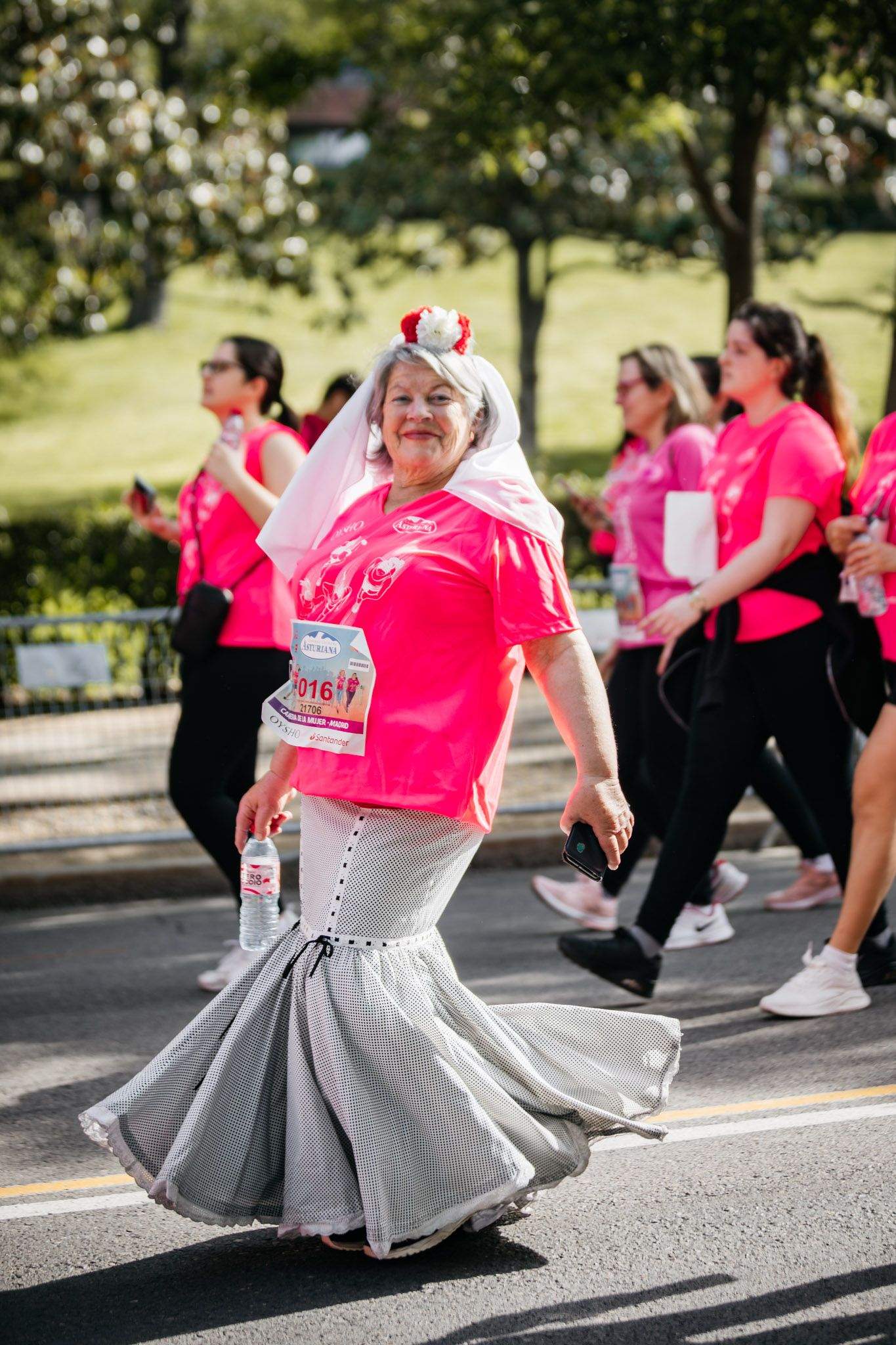 Las mejores fotos del ambiente post de la Carrera de la Mujer Central Lechera Asturiana de Madrid 2024. 248