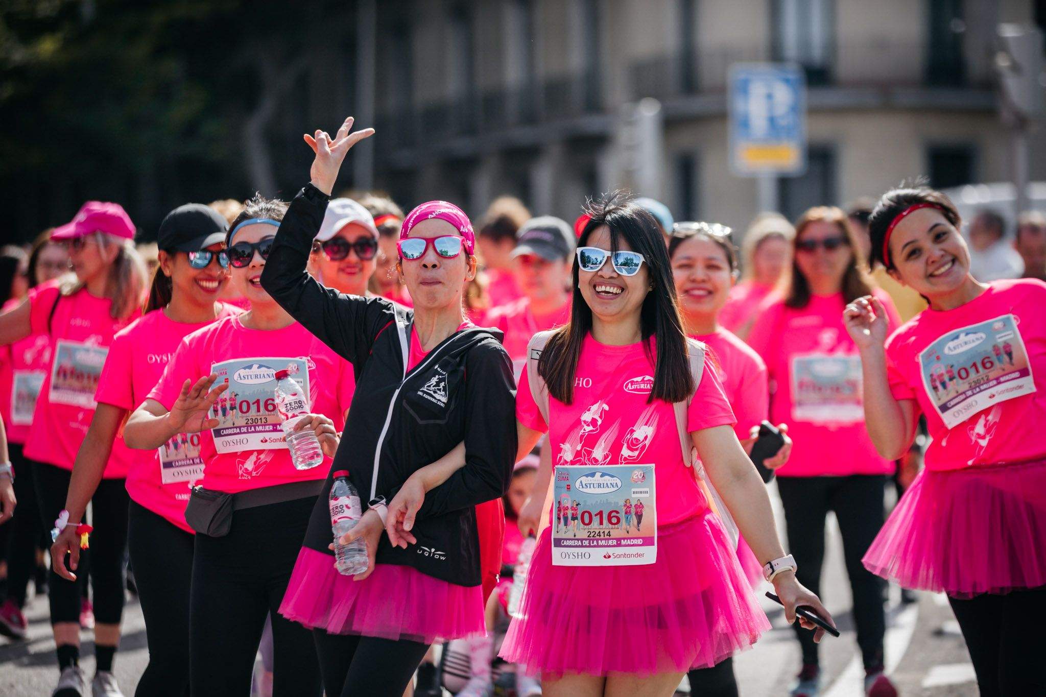Las mejores fotos del ambiente post de la Carrera de la Mujer Central Lechera Asturiana de Madrid 2024. 263