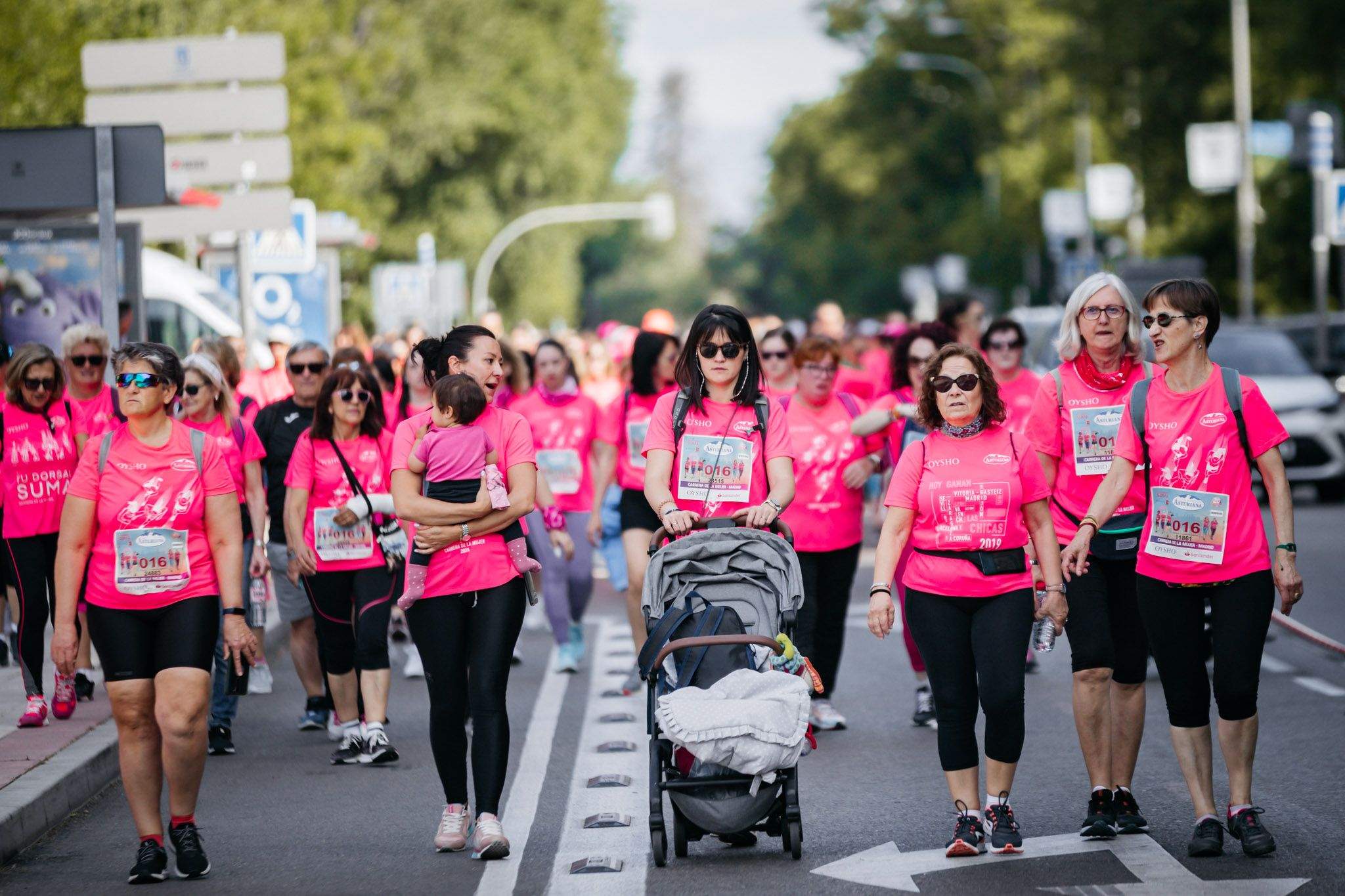 Las mejores fotos del ambiente post de la Carrera de la Mujer Central Lechera Asturiana de Madrid 2024. 269