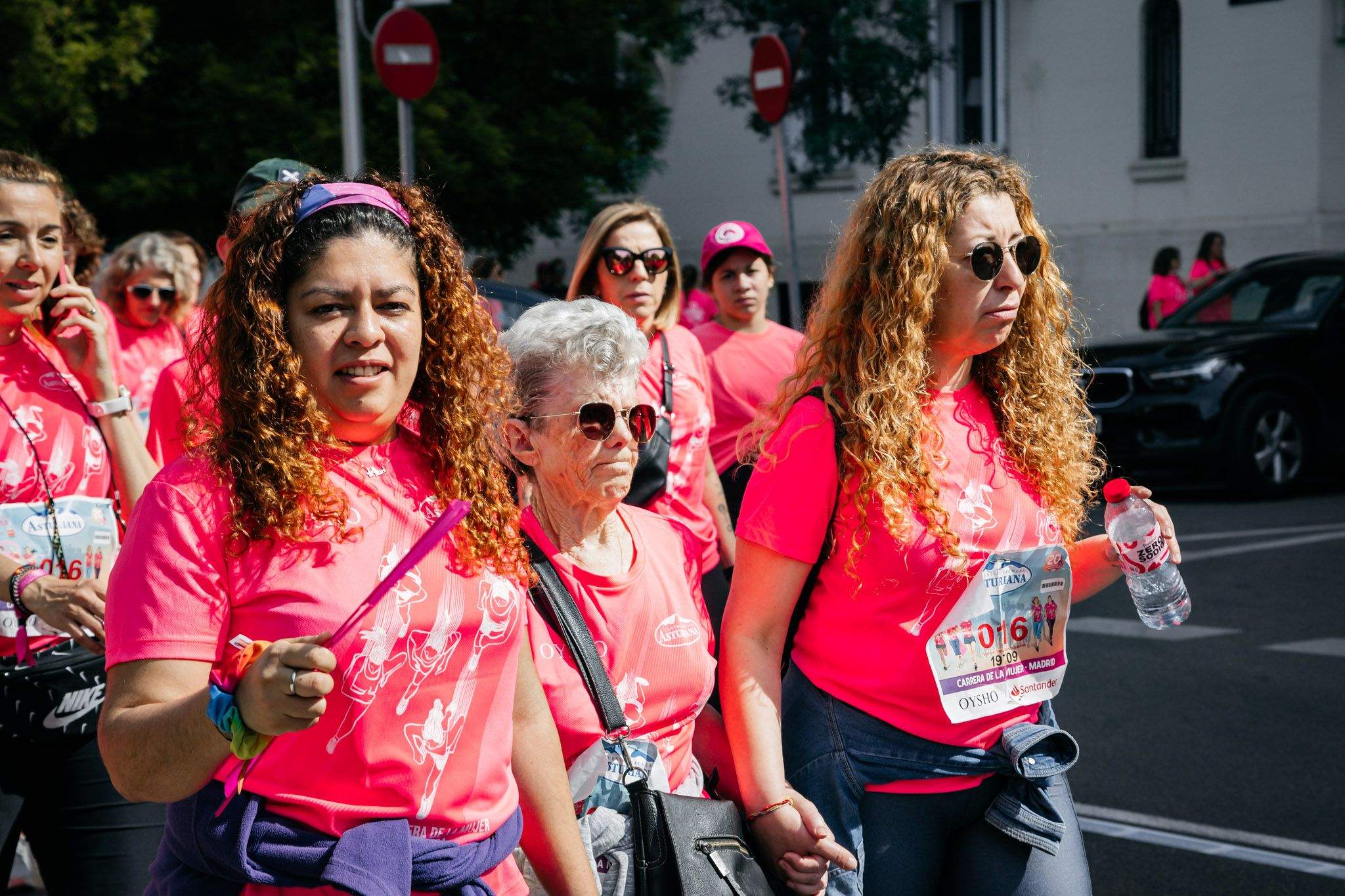 Las mejores fotos del ambiente post de la Carrera de la Mujer Central Lechera Asturiana de Madrid 2024. 287