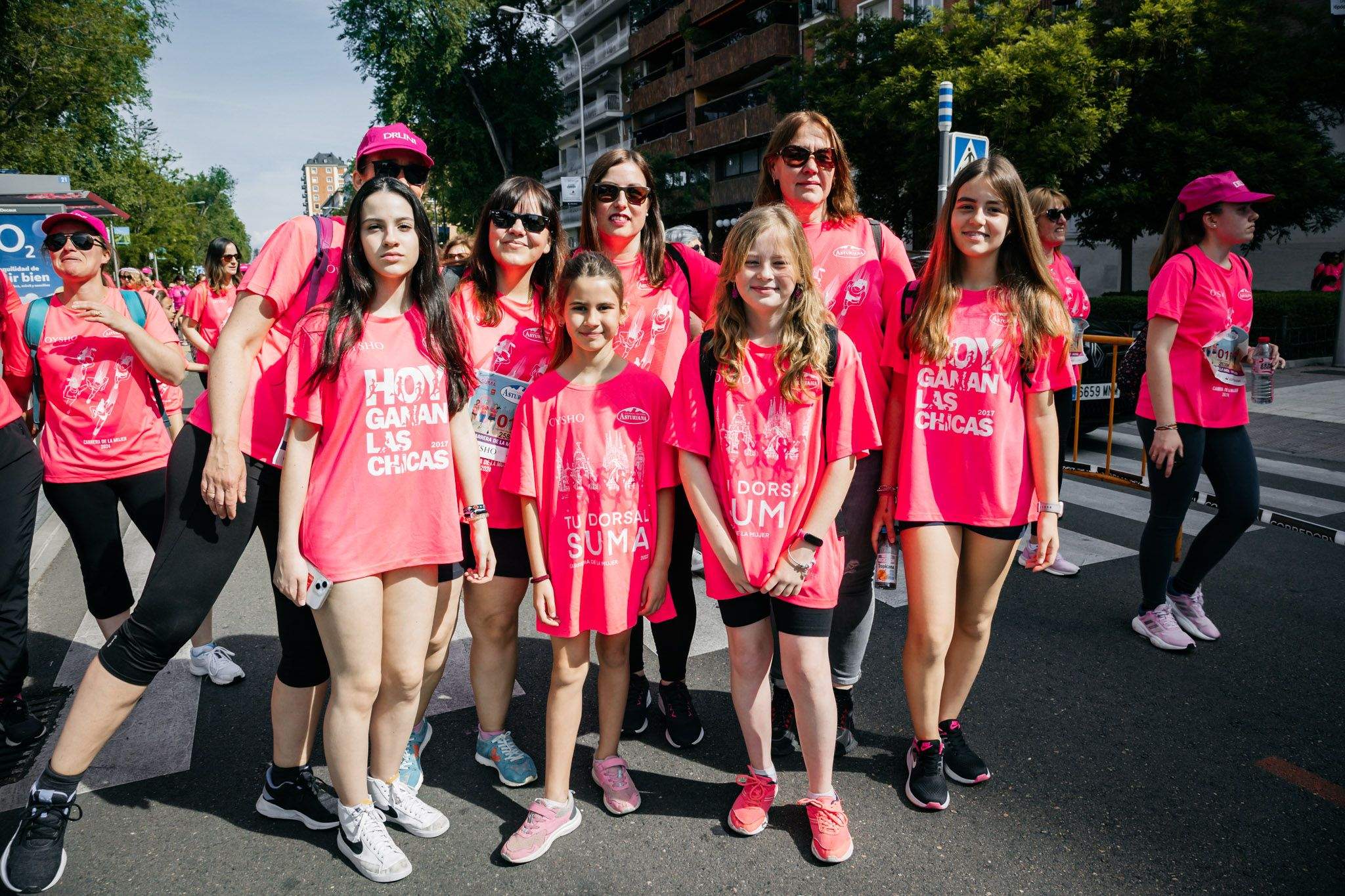 Las mejores fotos del ambiente post de la Carrera de la Mujer Central Lechera Asturiana de Madrid 2024. 289