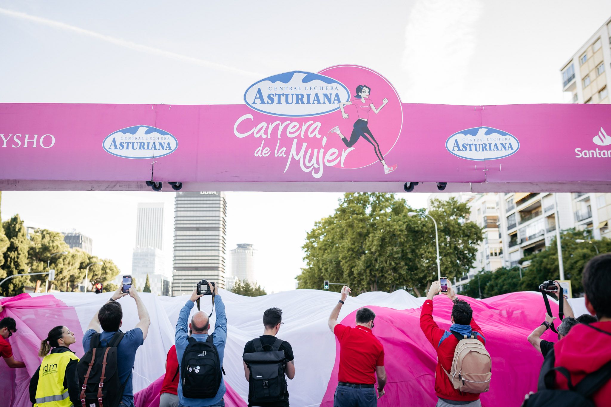 Las mejores fotos de la Carrera de la Mujer de Madrid 2024. 77