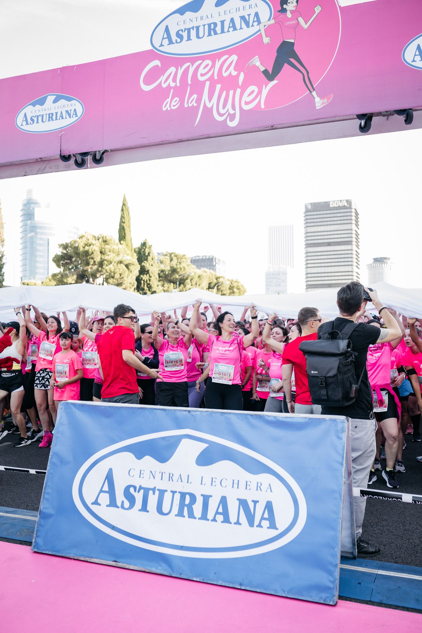 Las mejores fotos de la Carrera de la Mujer de Madrid 2024. 90