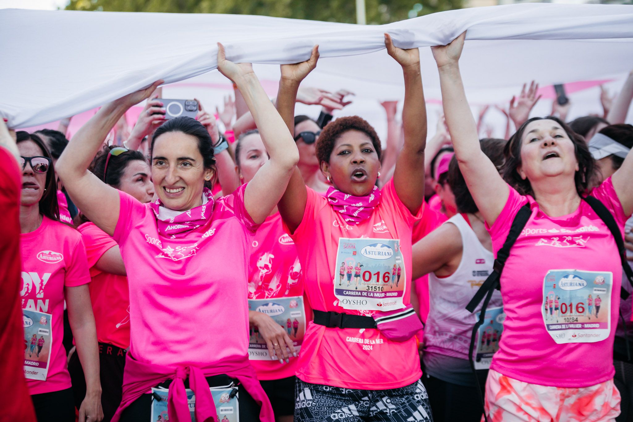 Las mejores fotos de la Carrera de la Mujer de Madrid 2024. 93