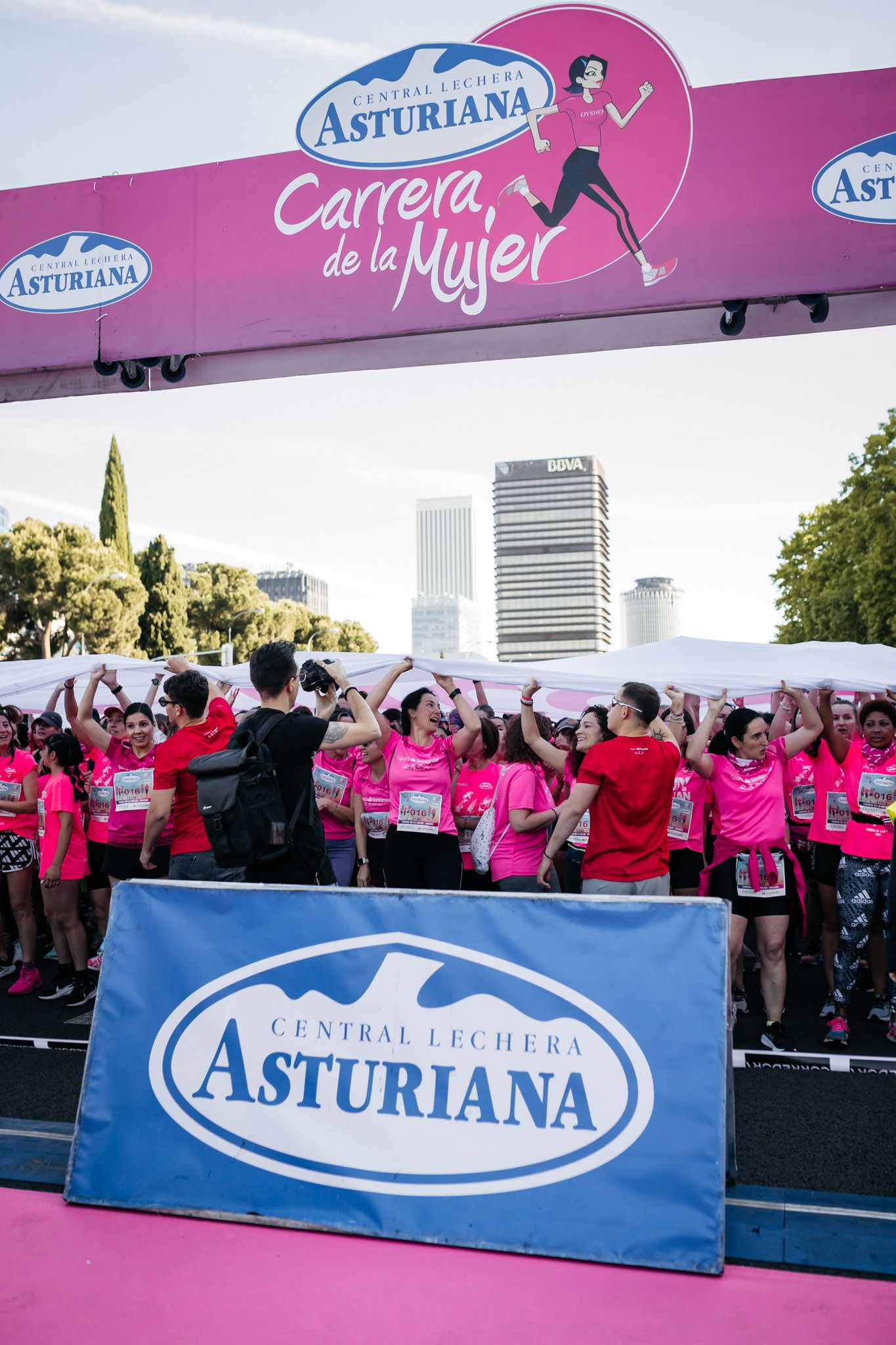 Las mejores fotos de la Carrera de la Mujer de Madrid 2024. 94