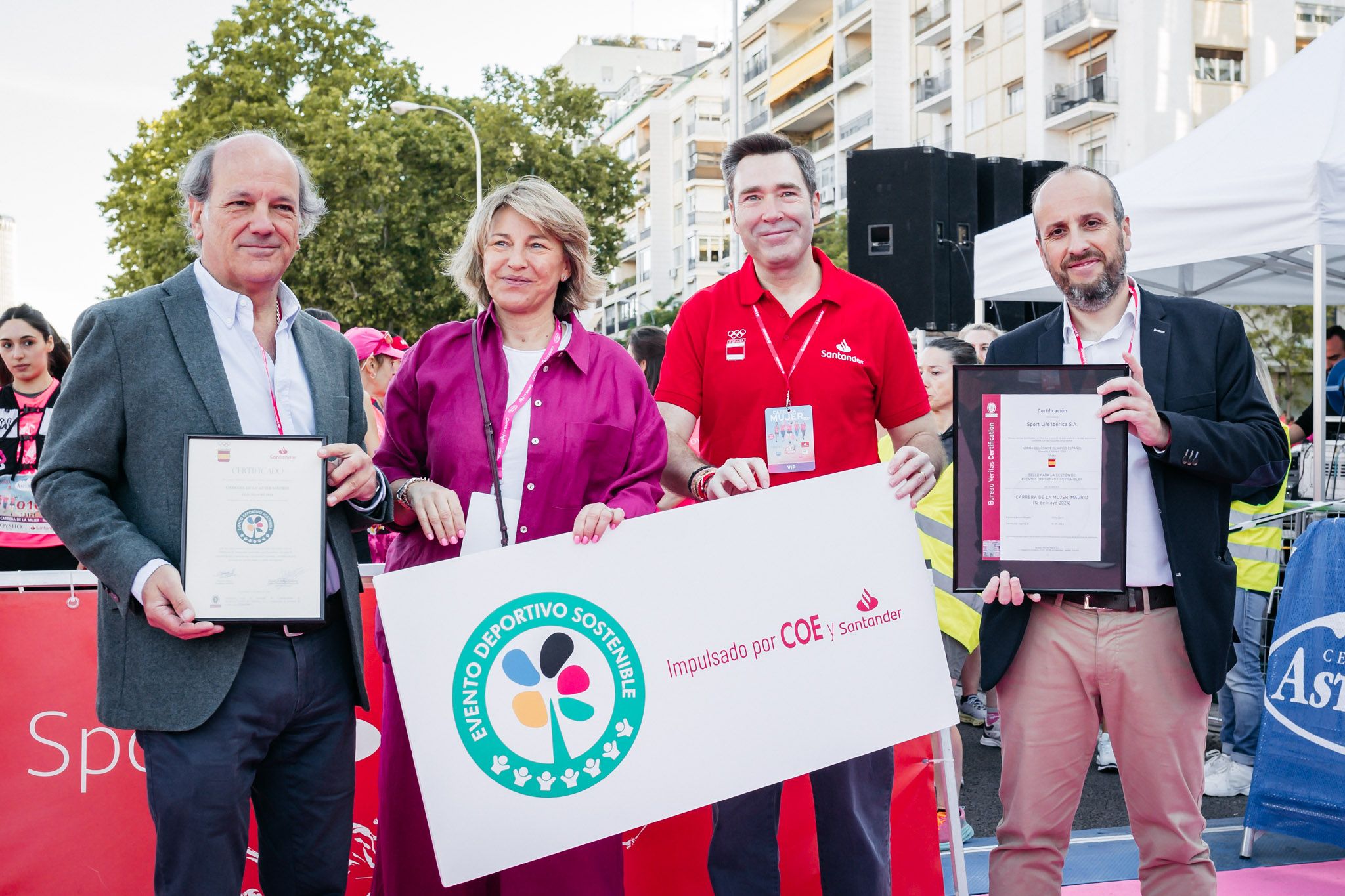 Las mejores fotos de la Carrera de la Mujer de Madrid 2024. 105