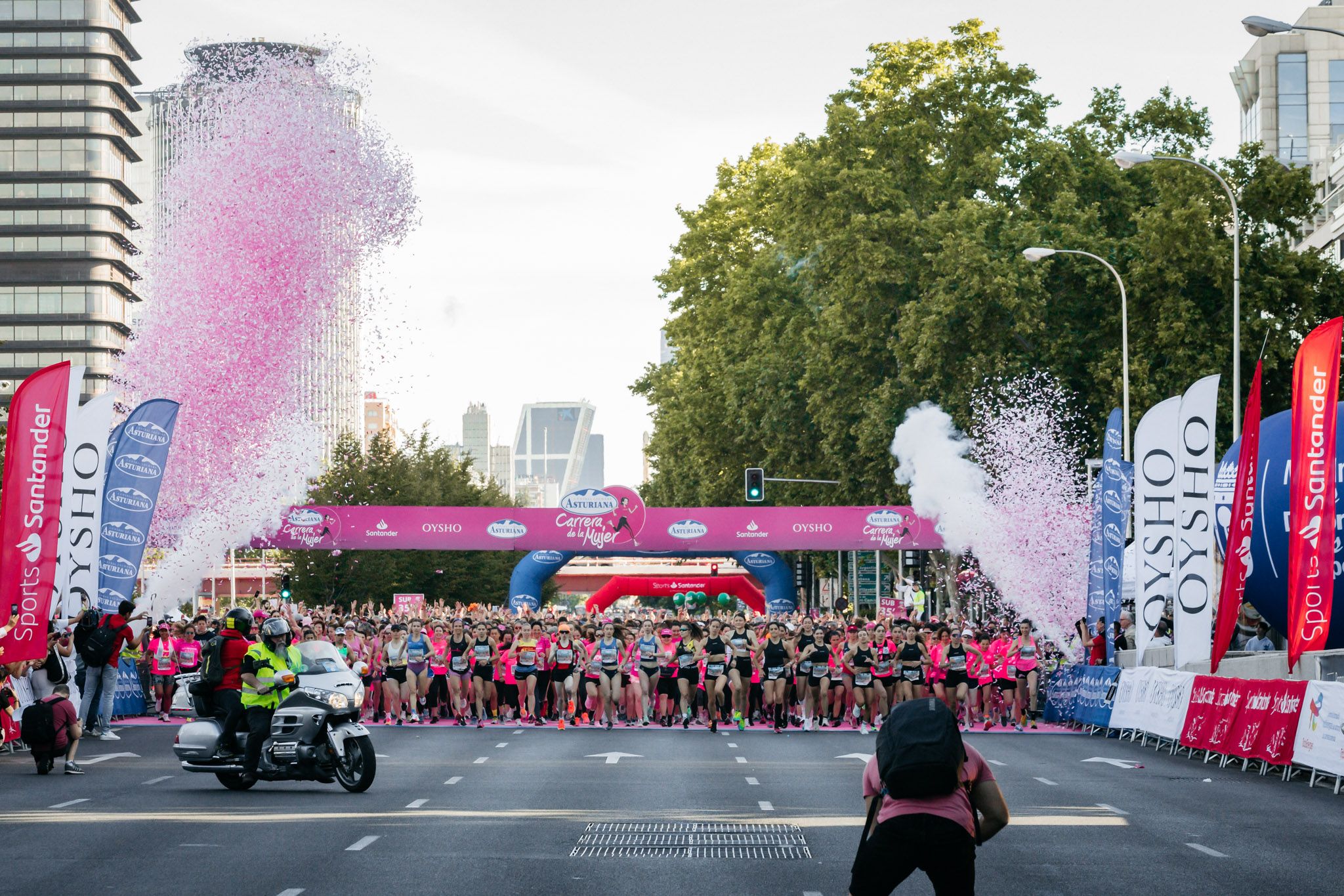 Las mejores fotos de la Carrera de la Mujer de Madrid 2024. 177