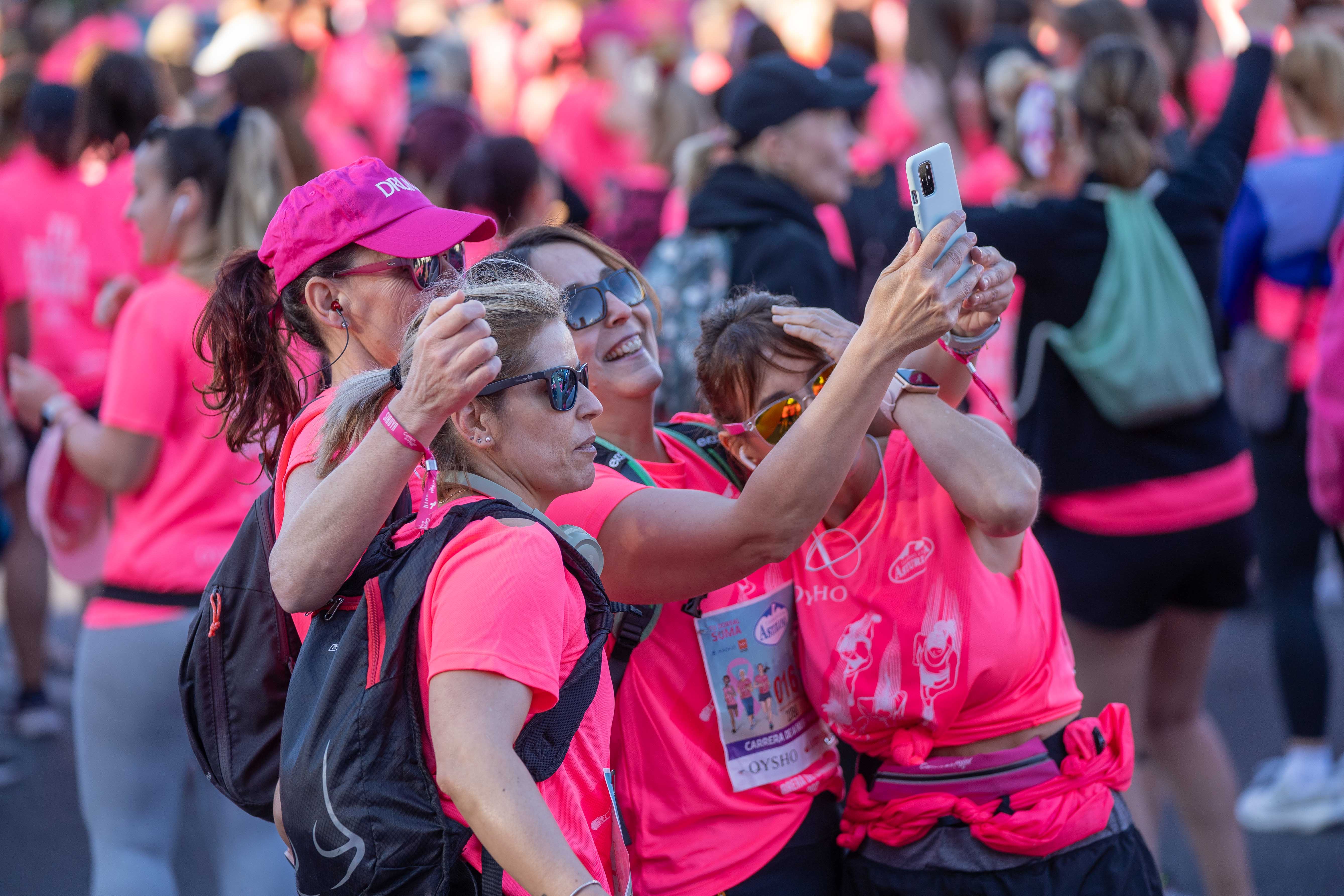 Las mejores fotos de la Carrera de la Mujer de Madrid 2024. 09412