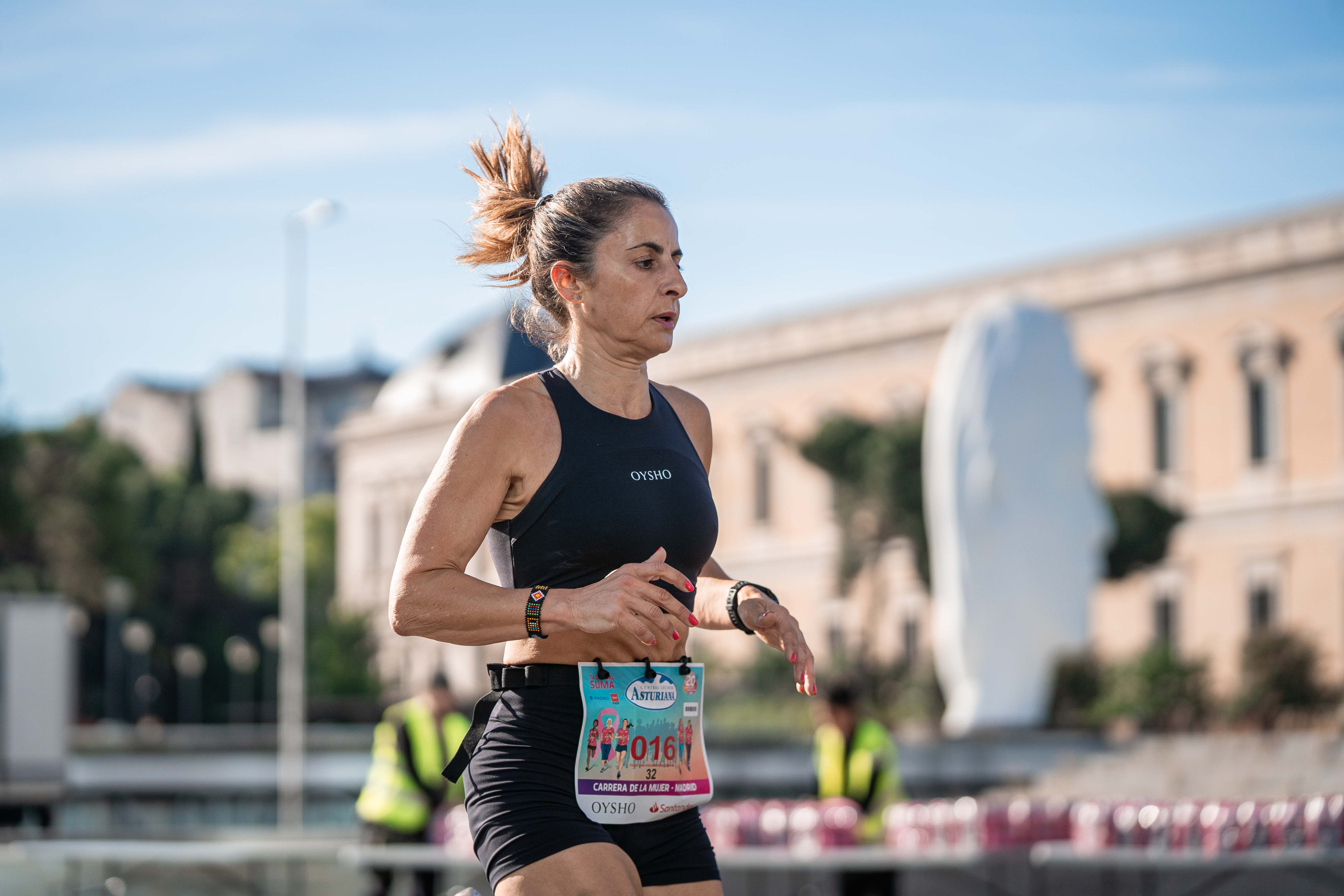 Las mejores fotos de la Carrera de la Mujer de Madrid 2024. 09736