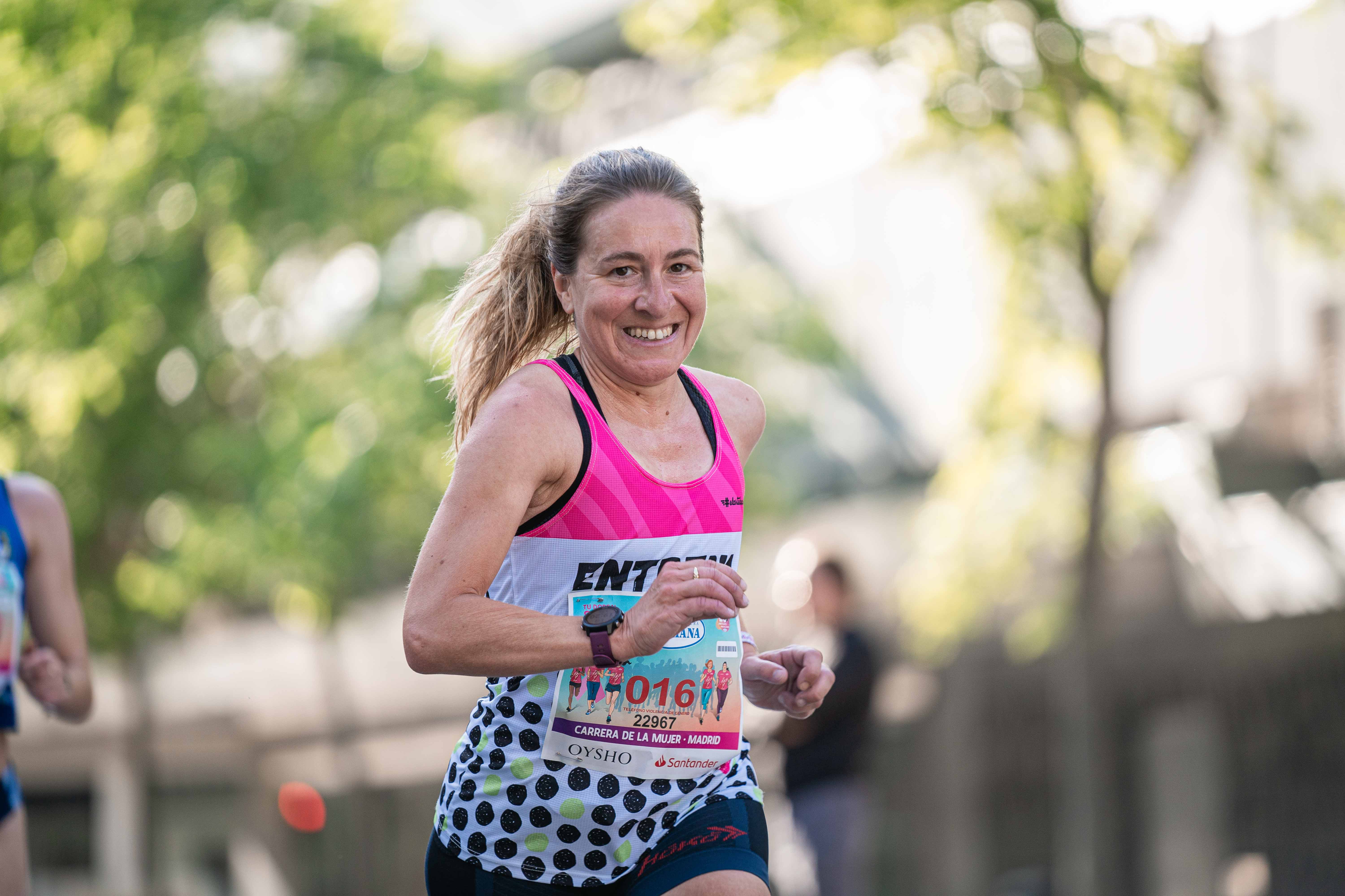 Las mejores fotos de la Carrera de la Mujer de Madrid 2024. 09835