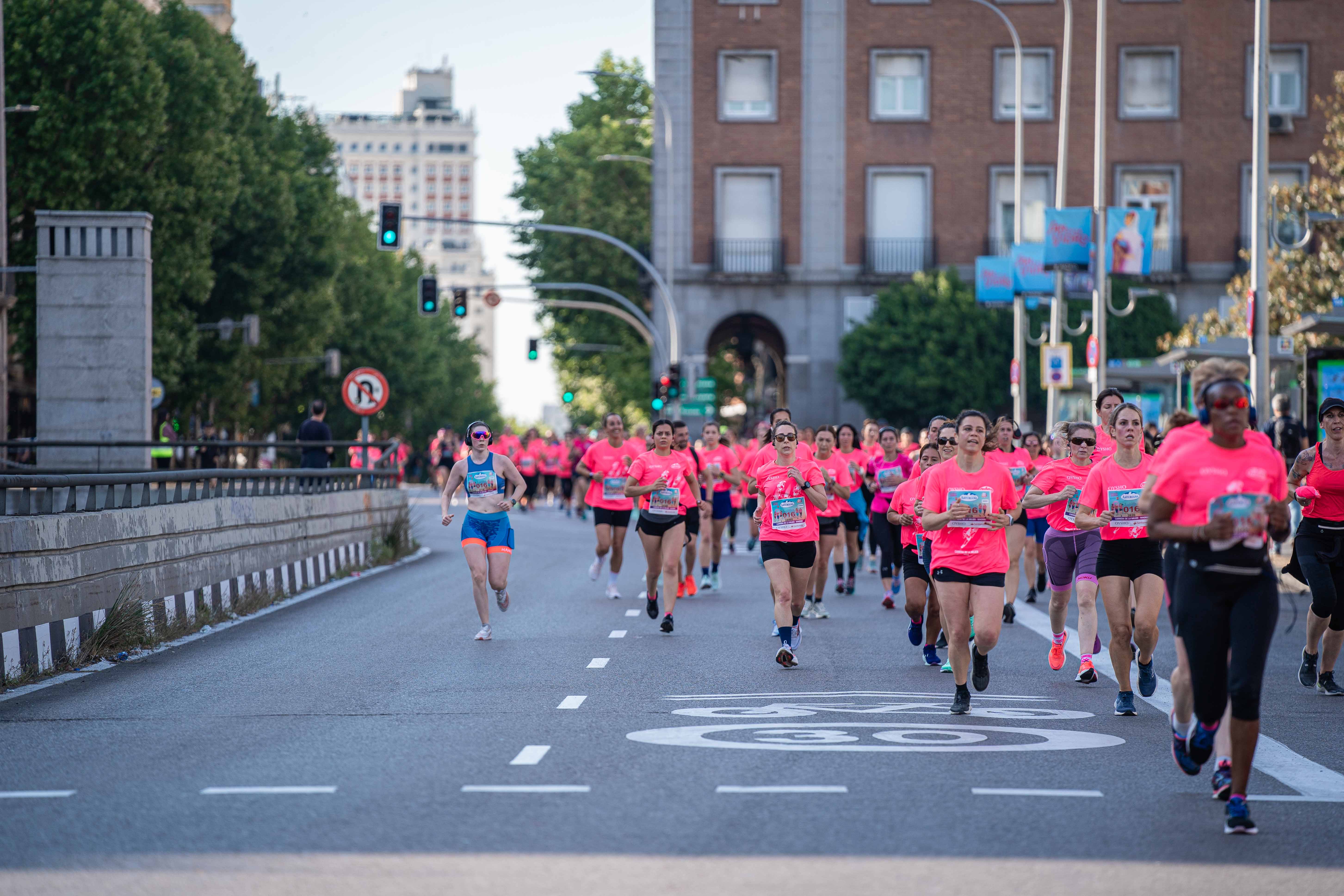 Las mejores fotos de la Carrera de la Mujer de Madrid 2024. 09904