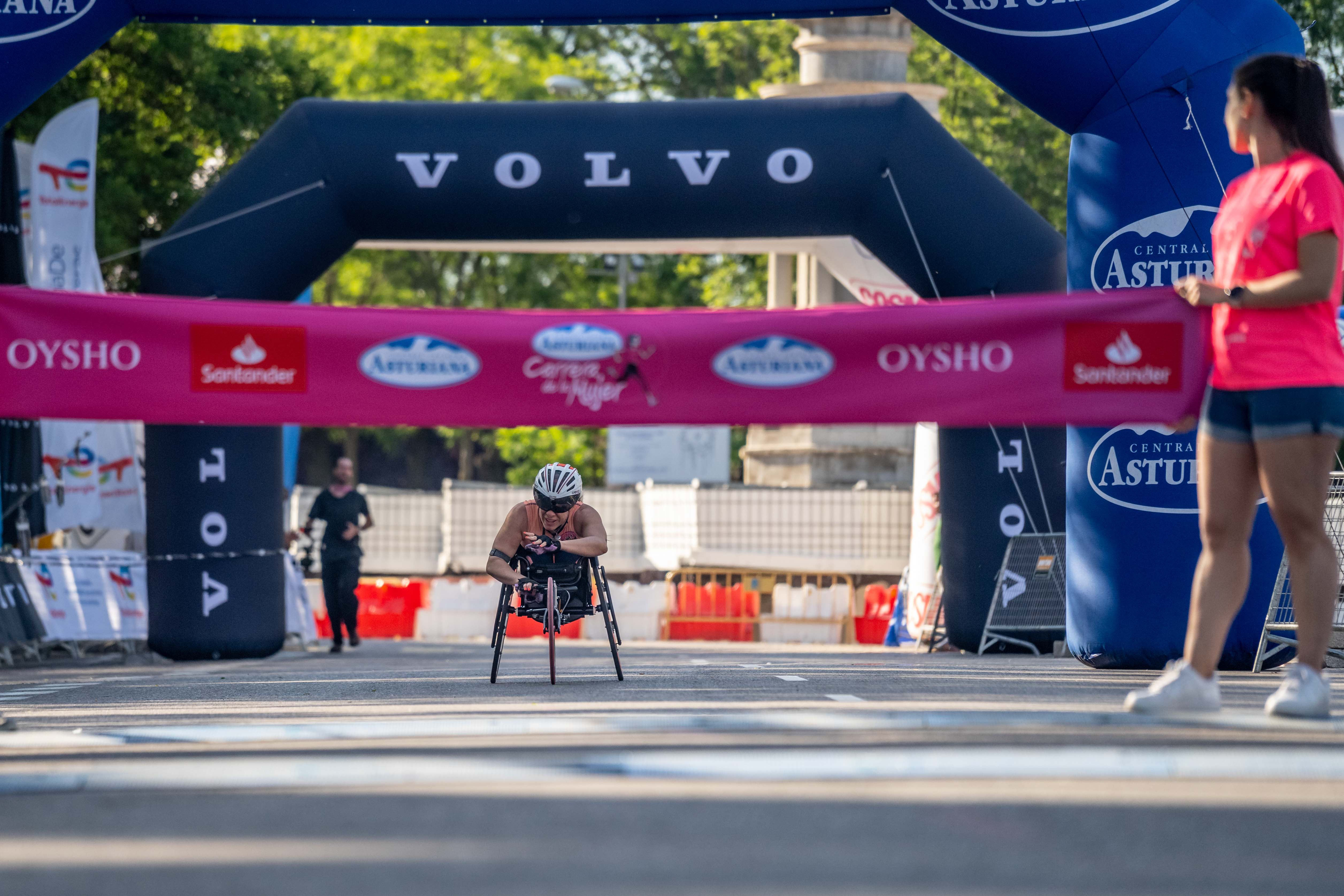 Más fotos de la Carrera de la Mujer de Madrid 2024. 1