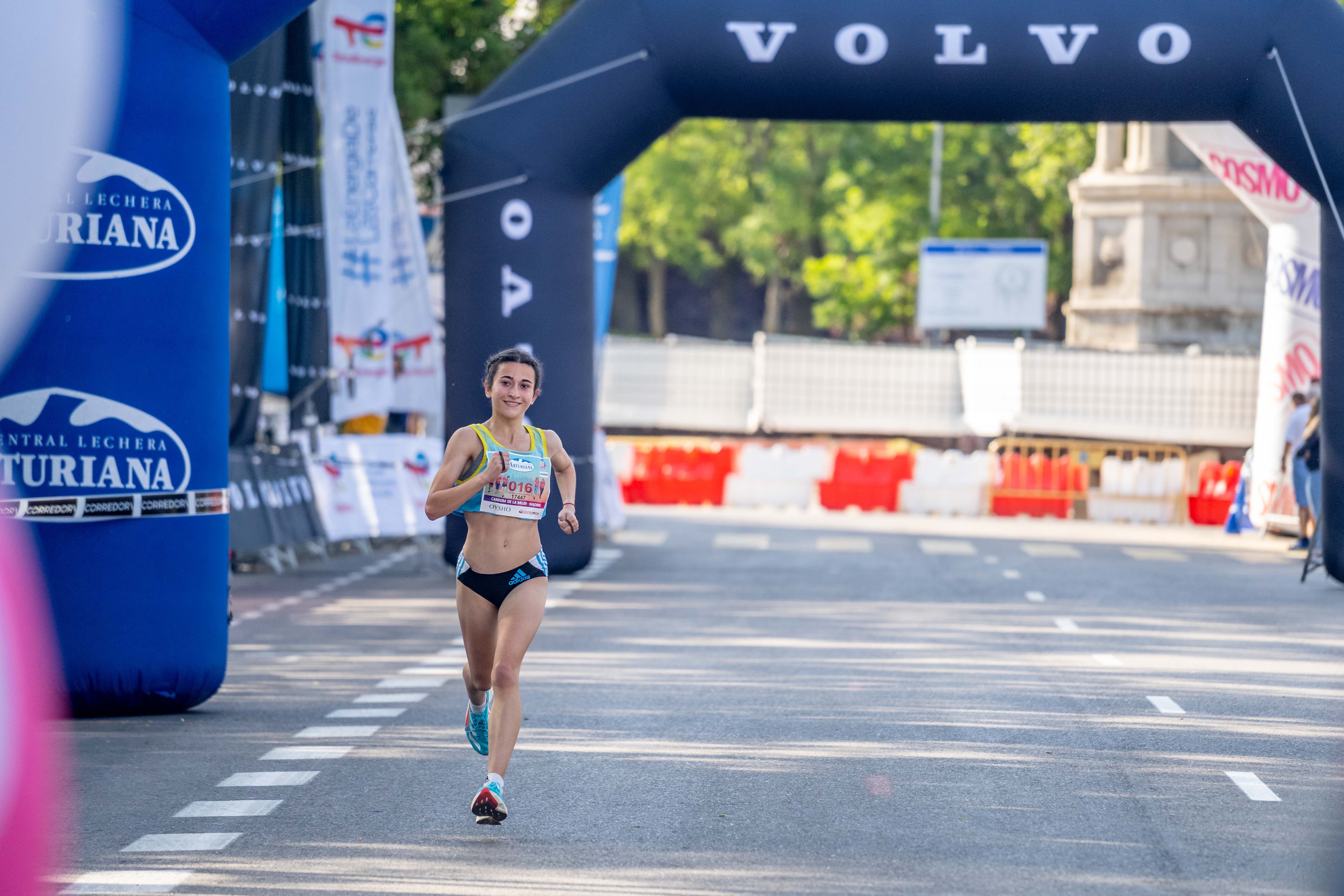 Más fotos de la Carrera de la Mujer de Madrid 2024. 9