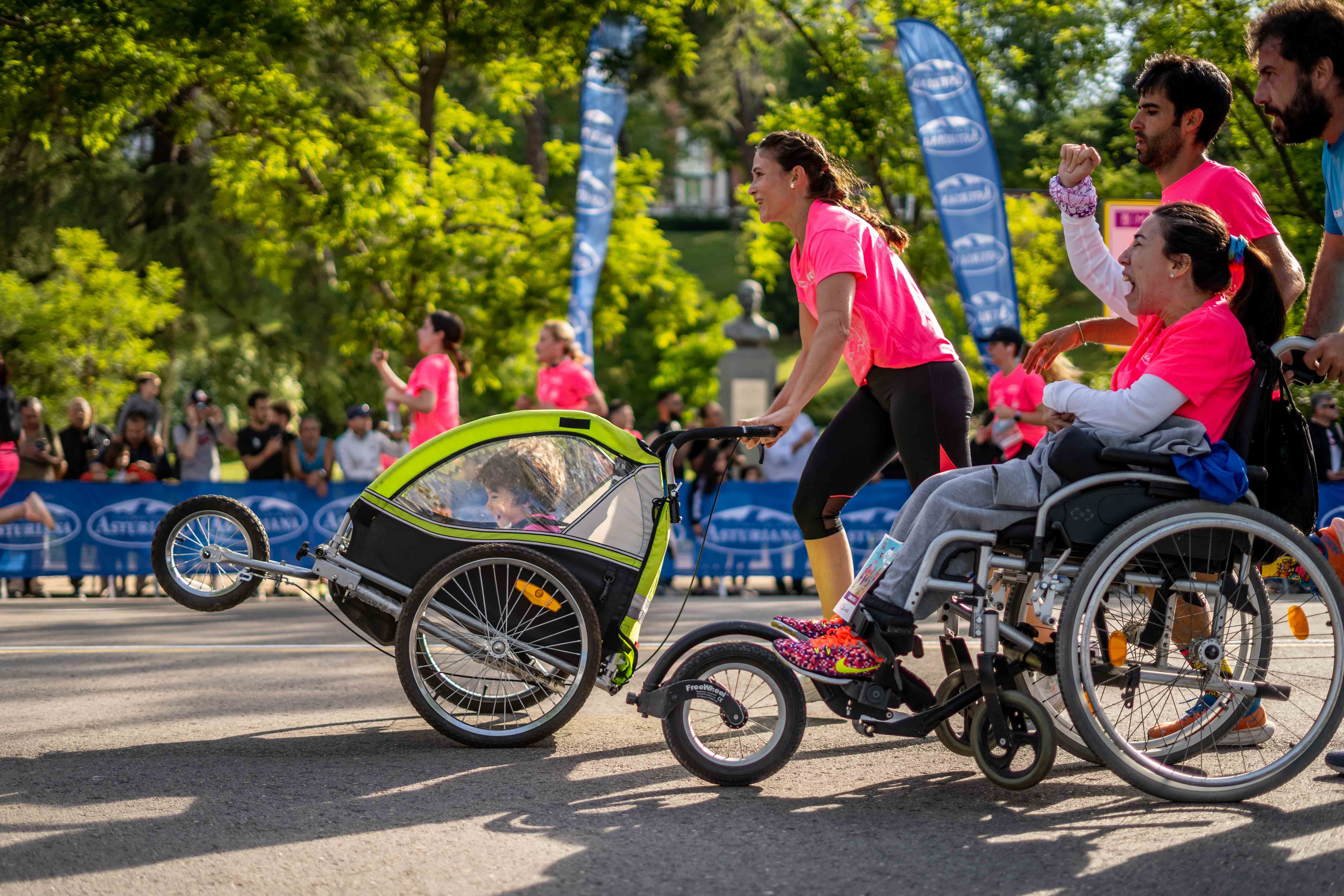 Más fotos de la Carrera de la Mujer de Madrid 2024. 33