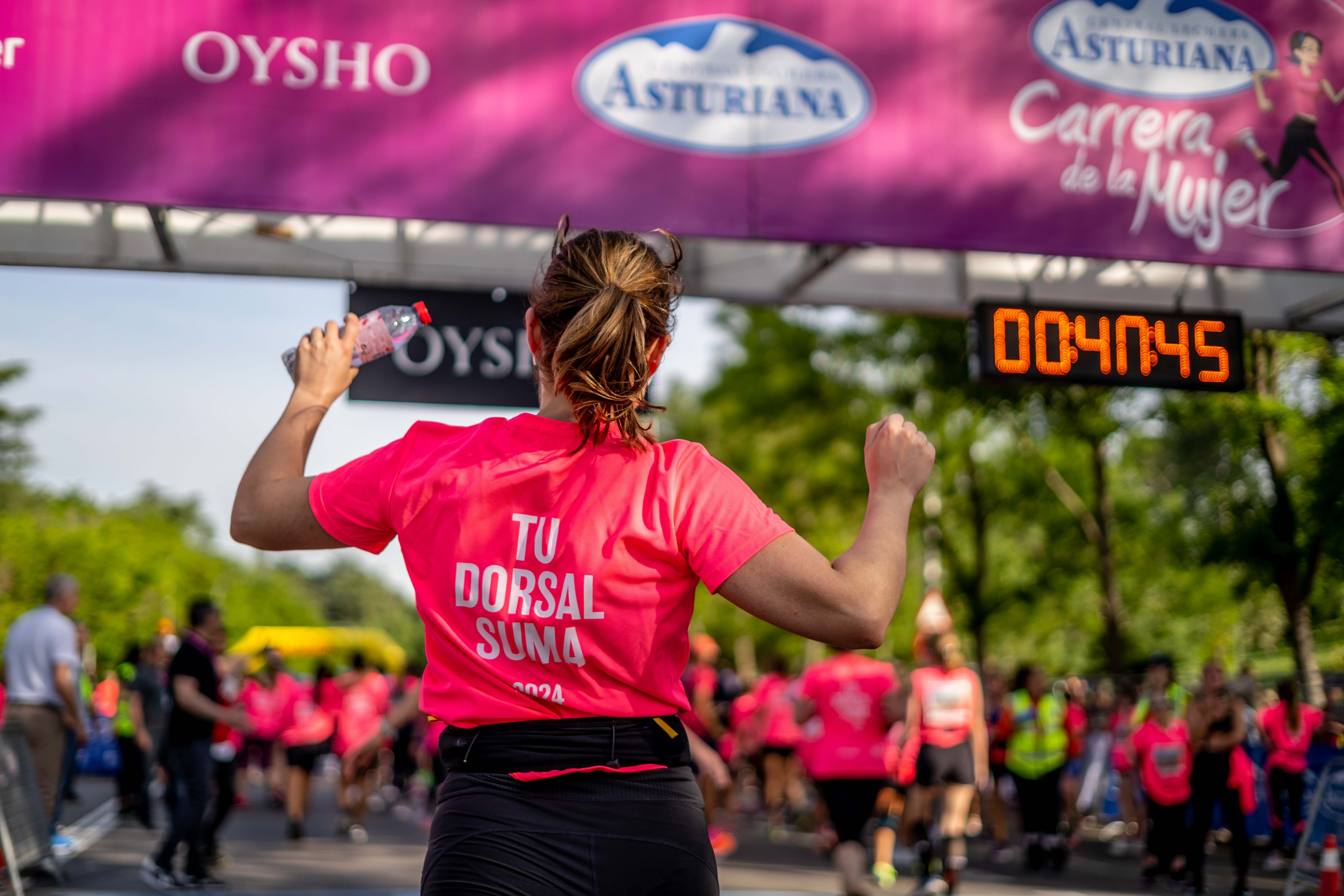 Más fotos de la Carrera de la Mujer de Madrid 2024. 35
