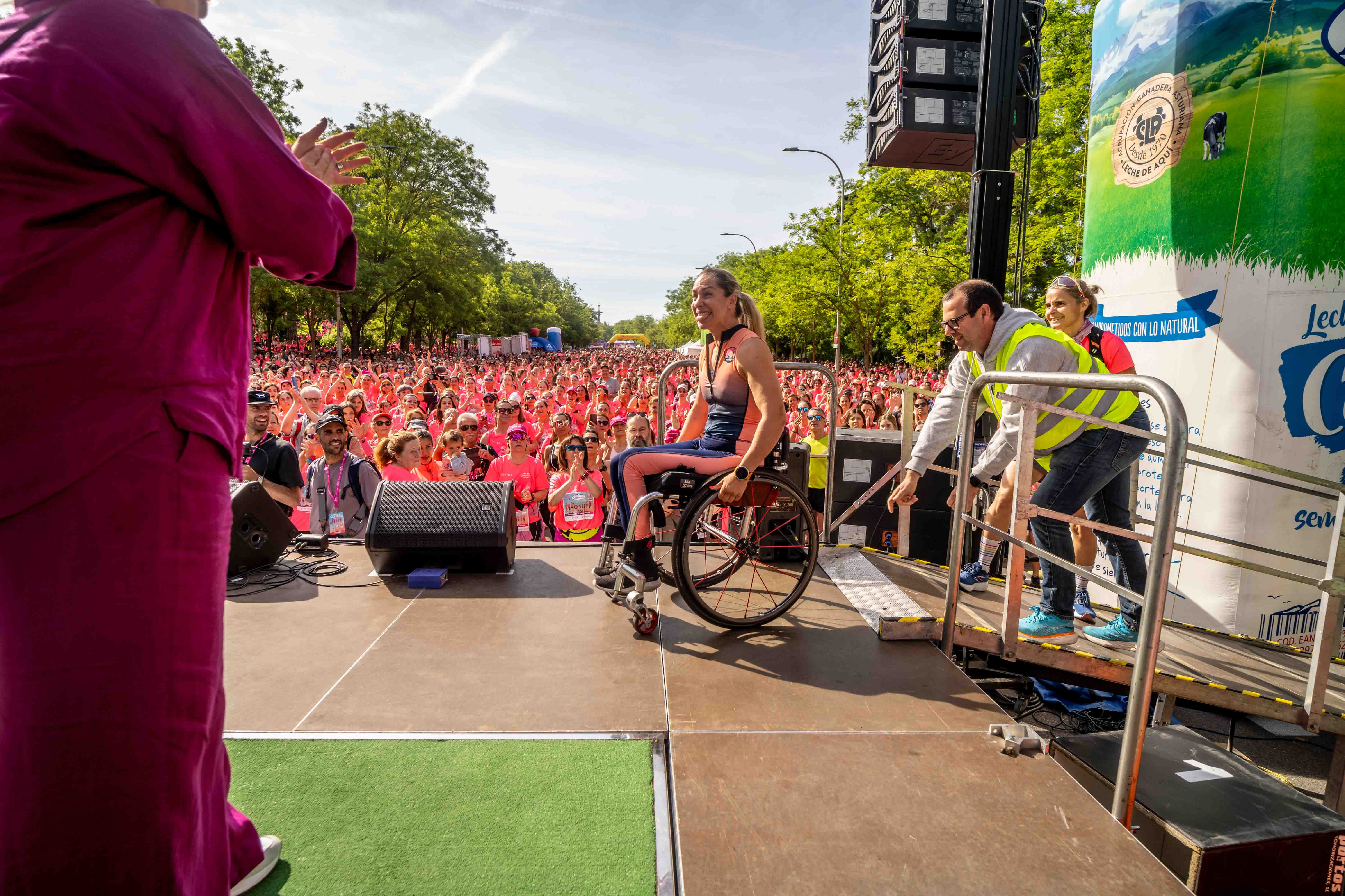 Más fotos de la Carrera de la Mujer de Madrid 2024. 56