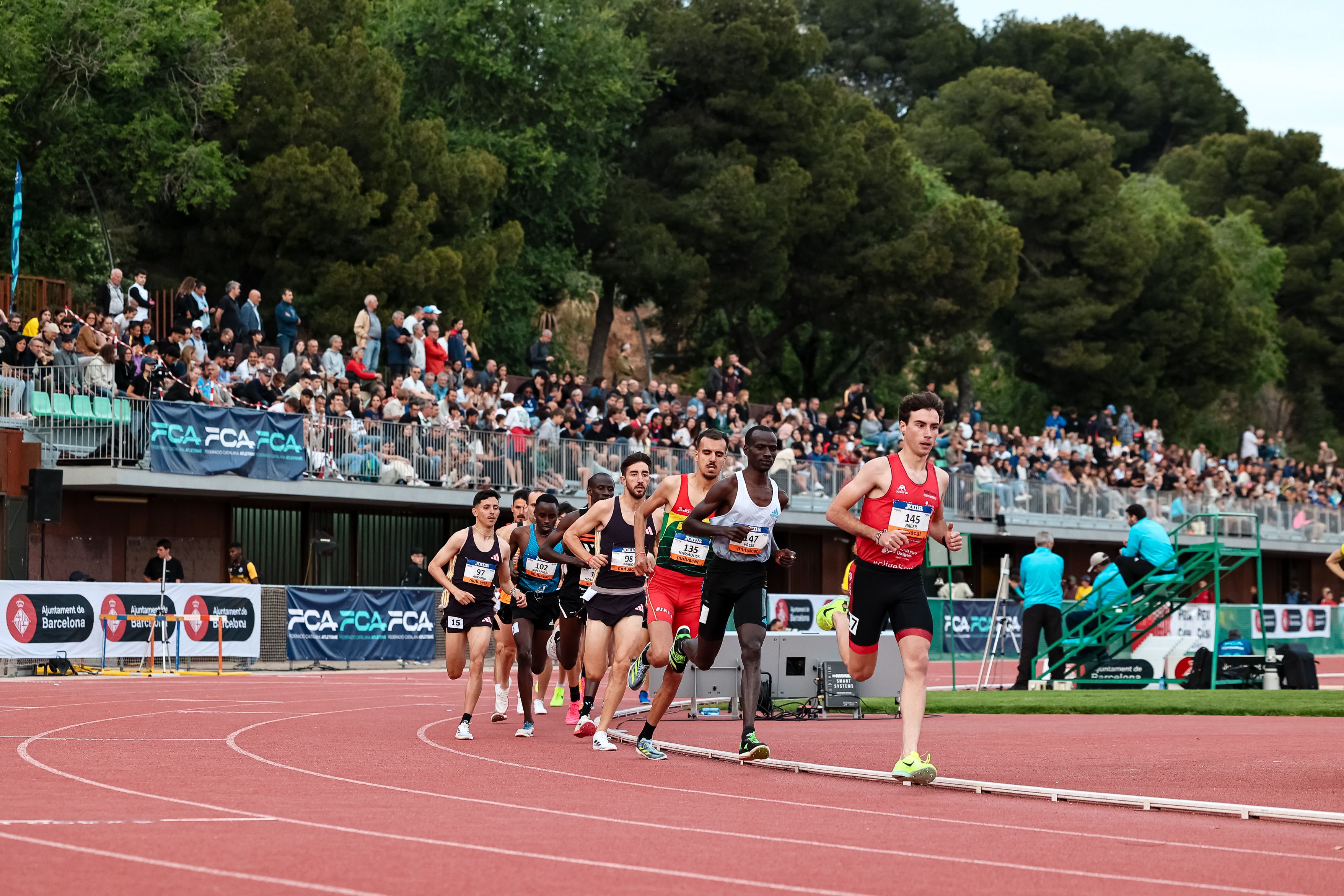 Una de las carreras de la tarde en Serrahima durante el Mitin Internacional Ciudad de Barcelona 2024.