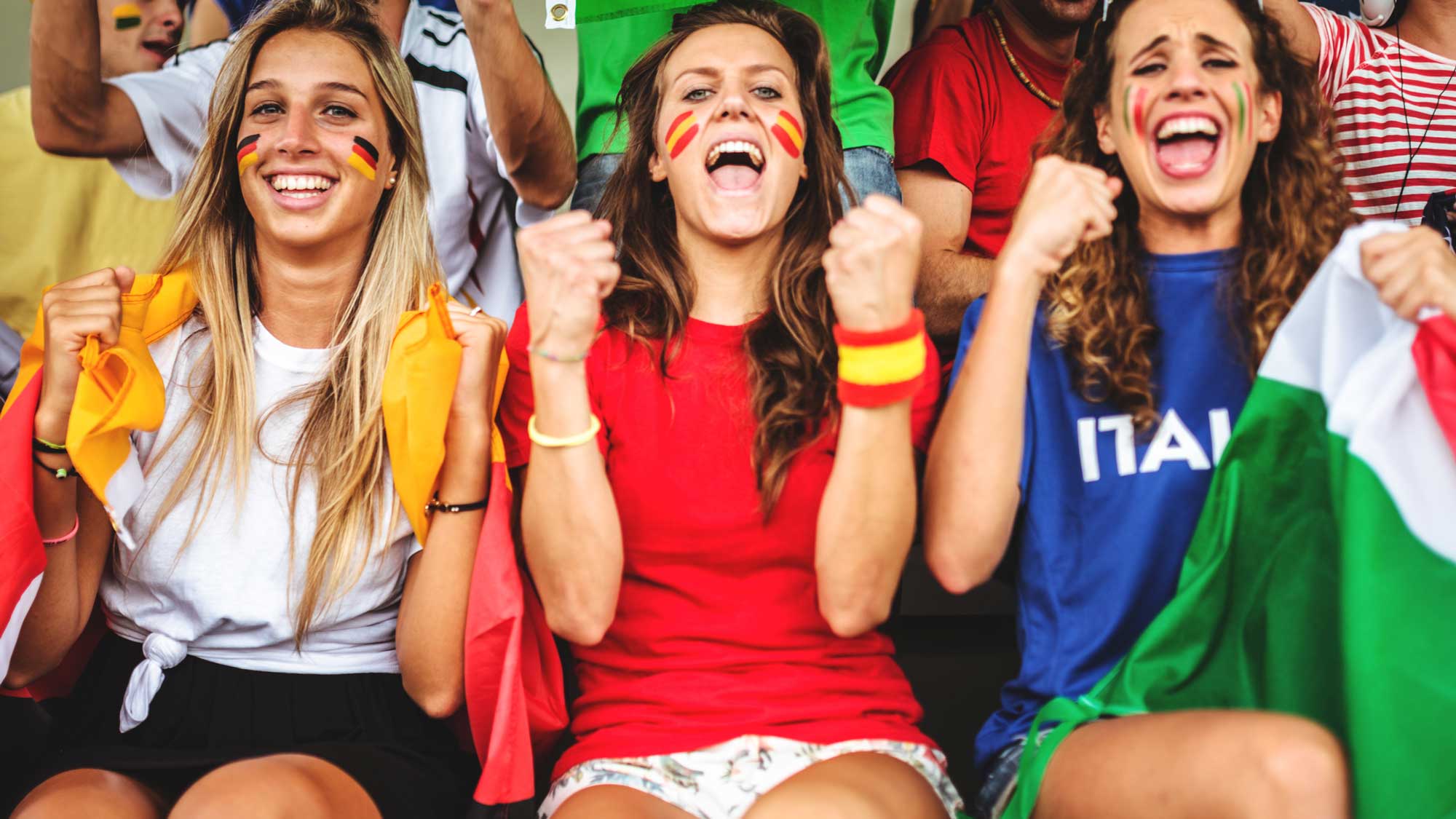 Apostar por tu equipo favorito de futbol tiene su emoción, pero también su riesgo (Foto: iStock)