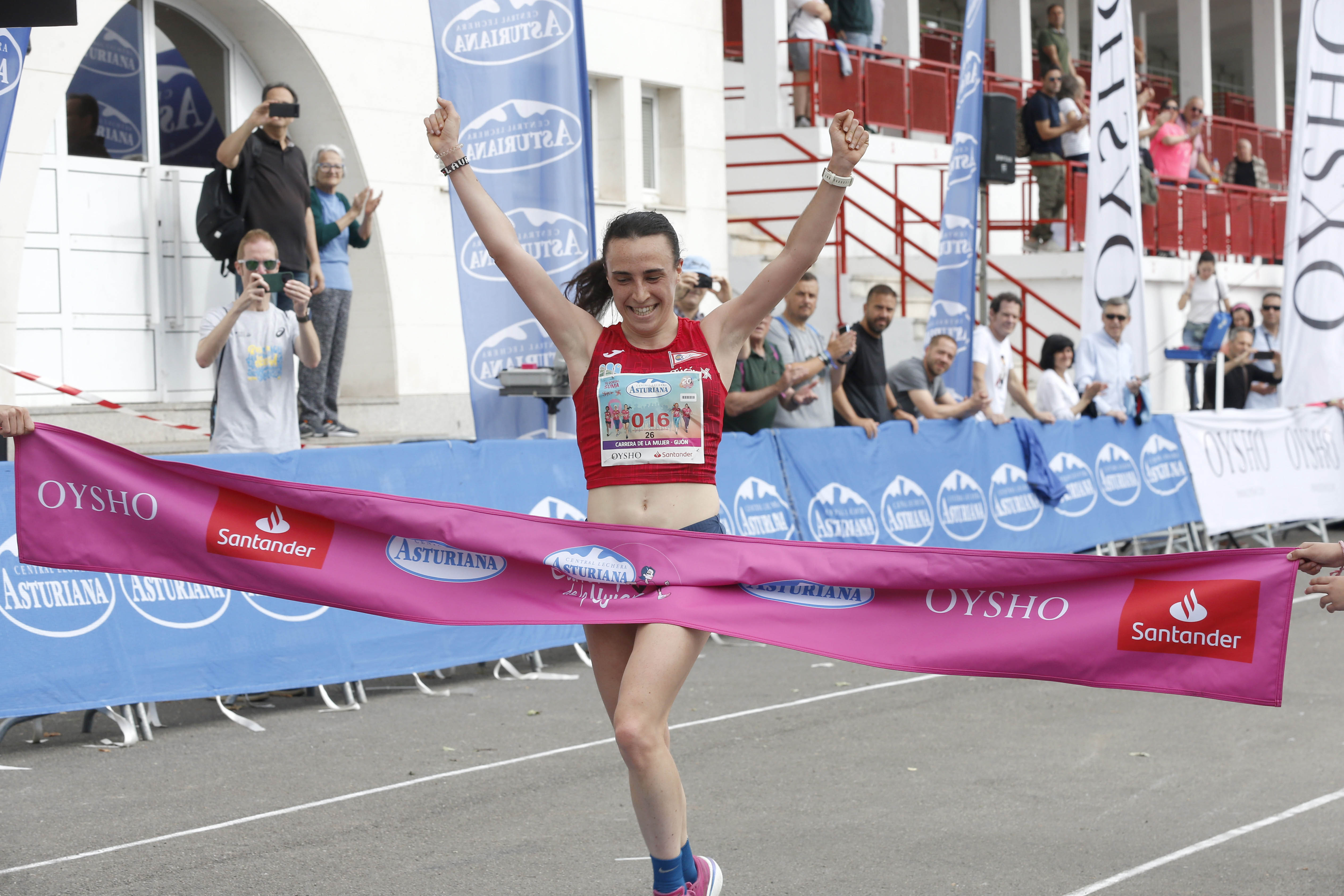 Todas las fotos de la Carrera de la Mujer de Gijón 2024.3468.