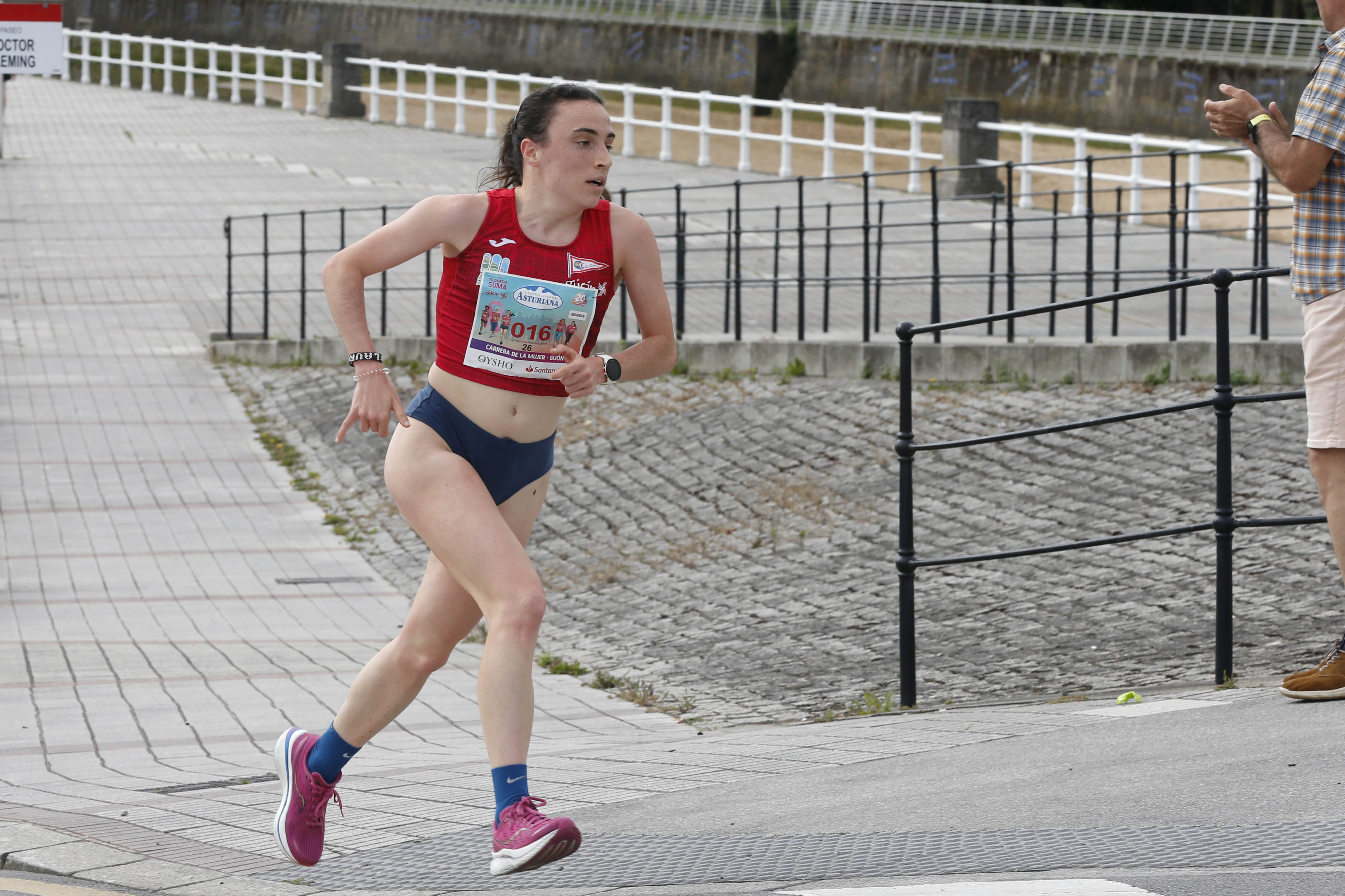 Todas las fotos de la Carrera de la Mujer de Gijón 2024. 3173.